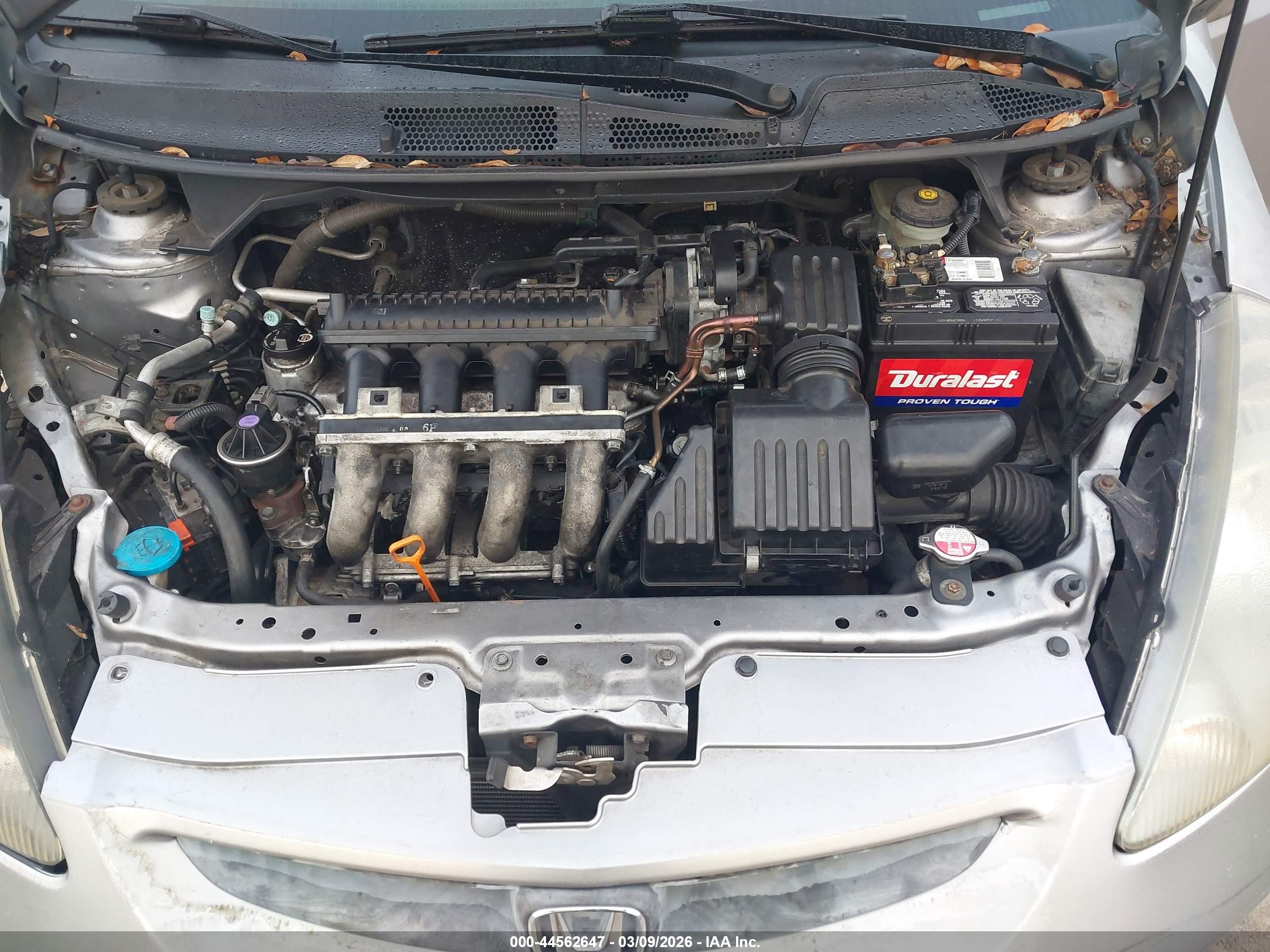 HONDA FIT image 10
