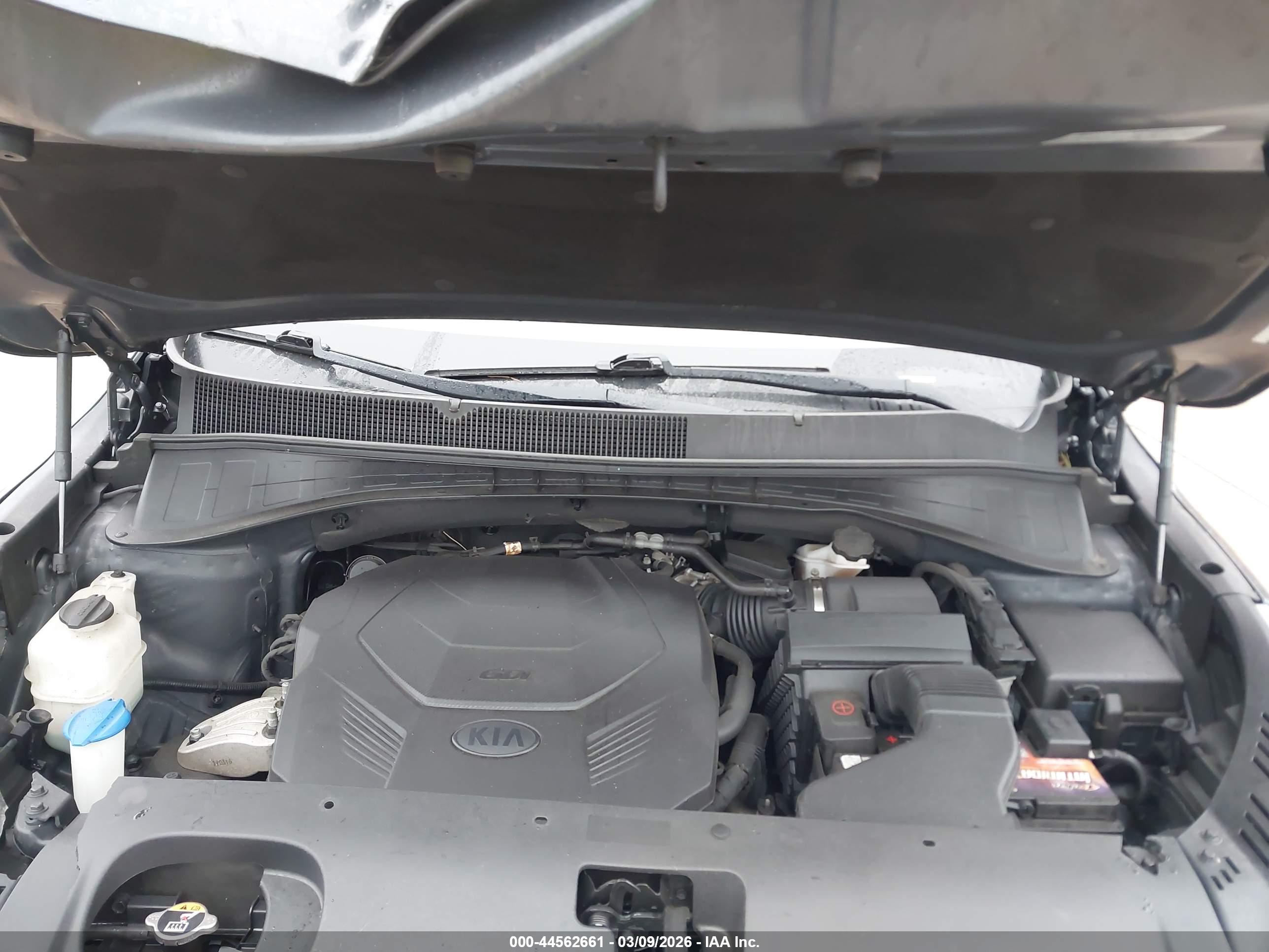KIA SORENTO image 10
