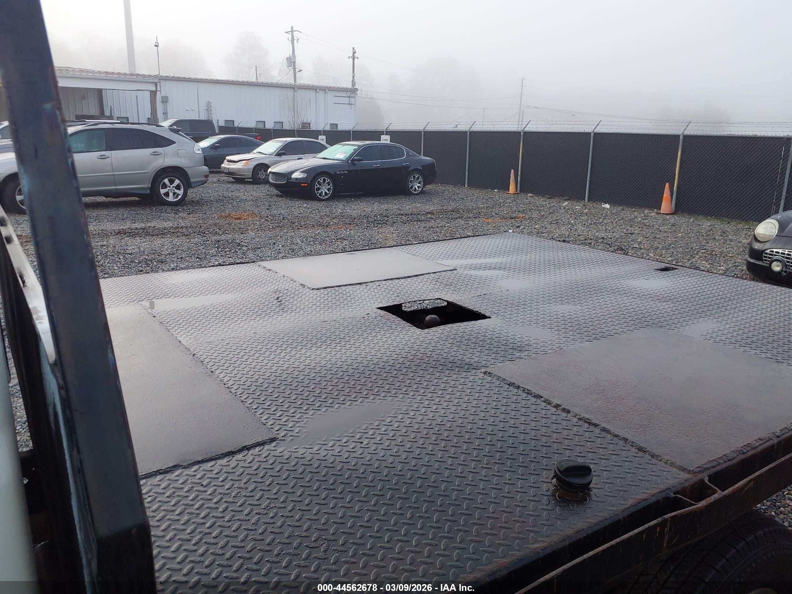 DODGE RAM image 7