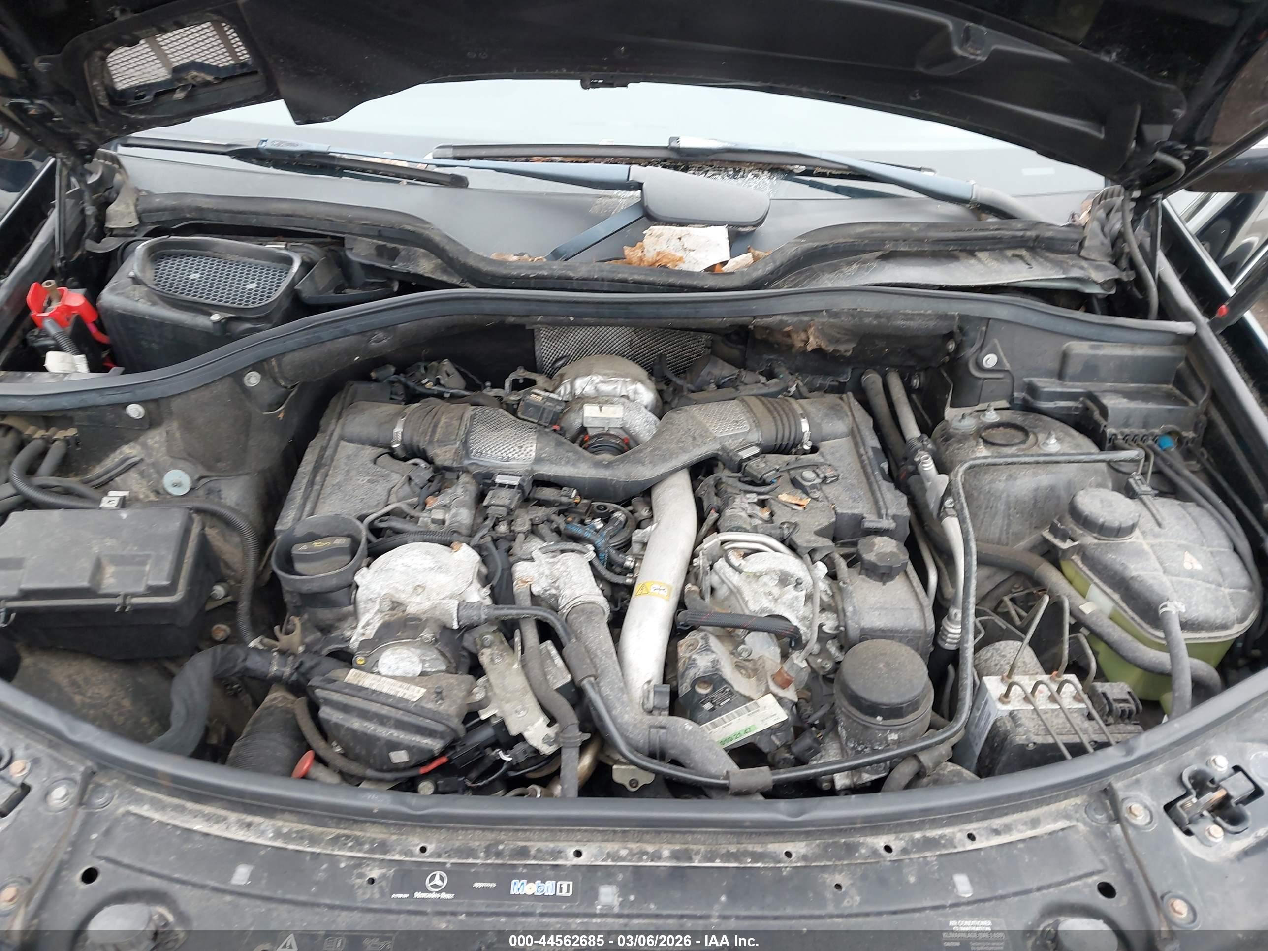 MERCEDES-BENZ ML image 10