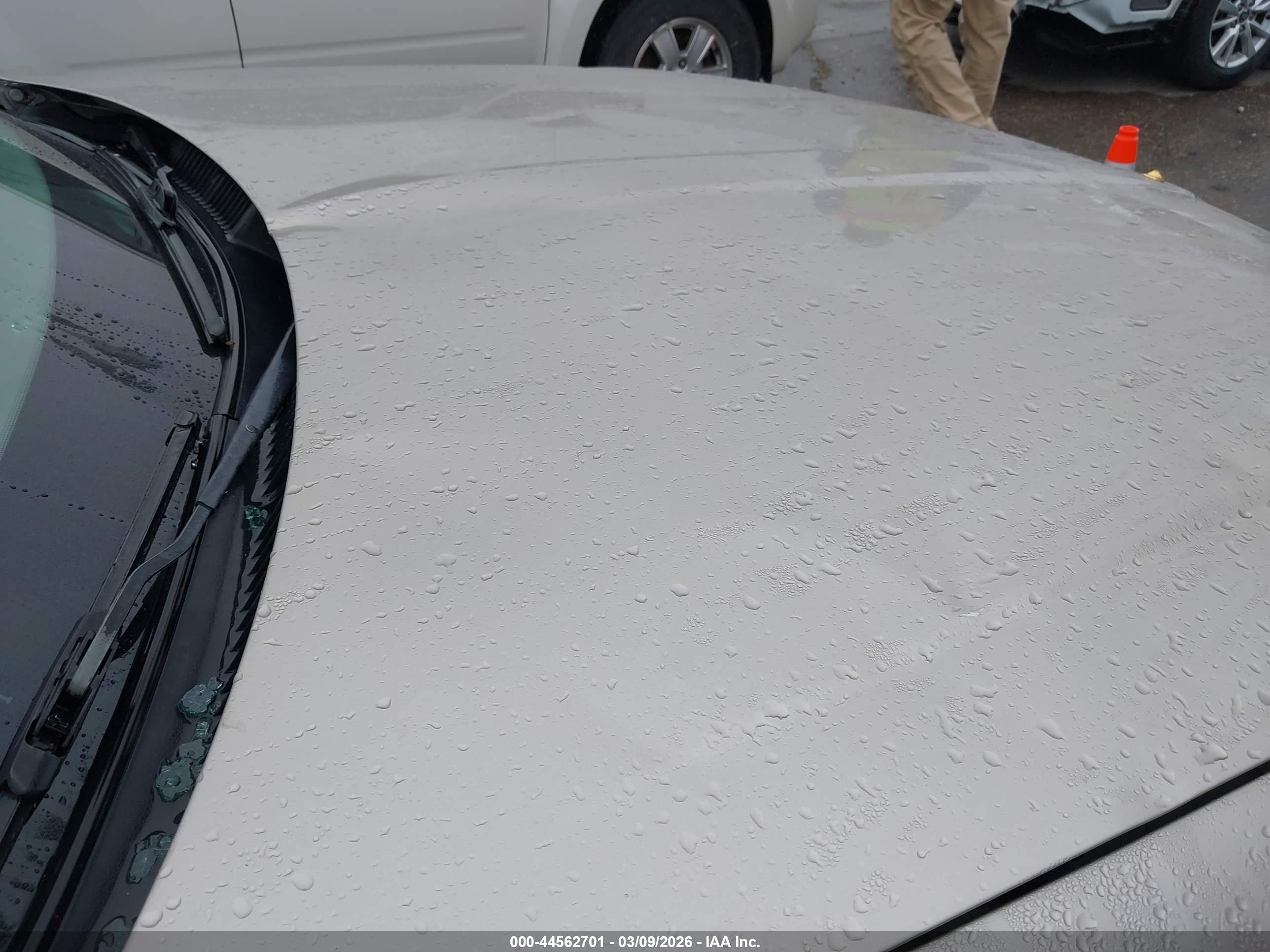 LINCOLN TOWN image 6