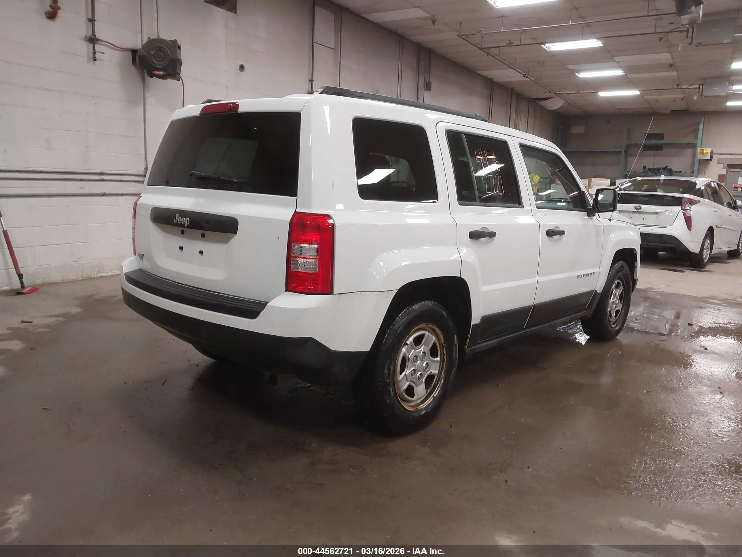 JEEP PATRIOT image 4