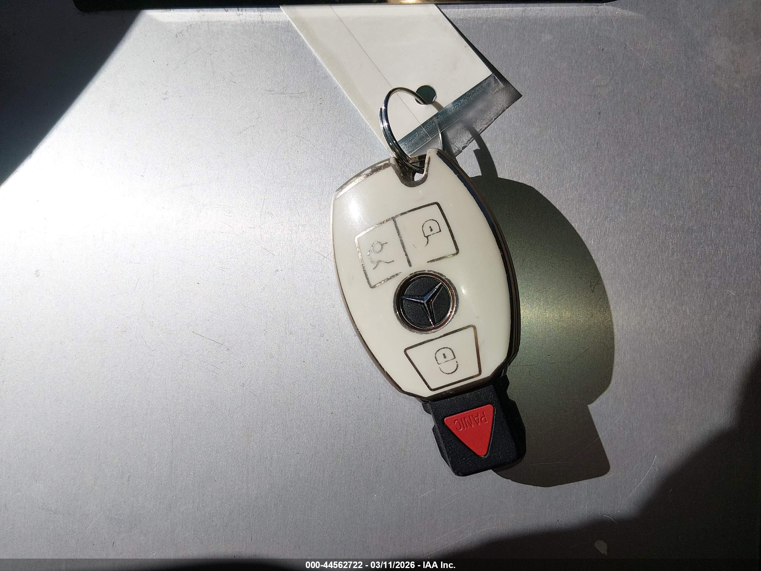 MERCEDES-BENZ GLS image 11