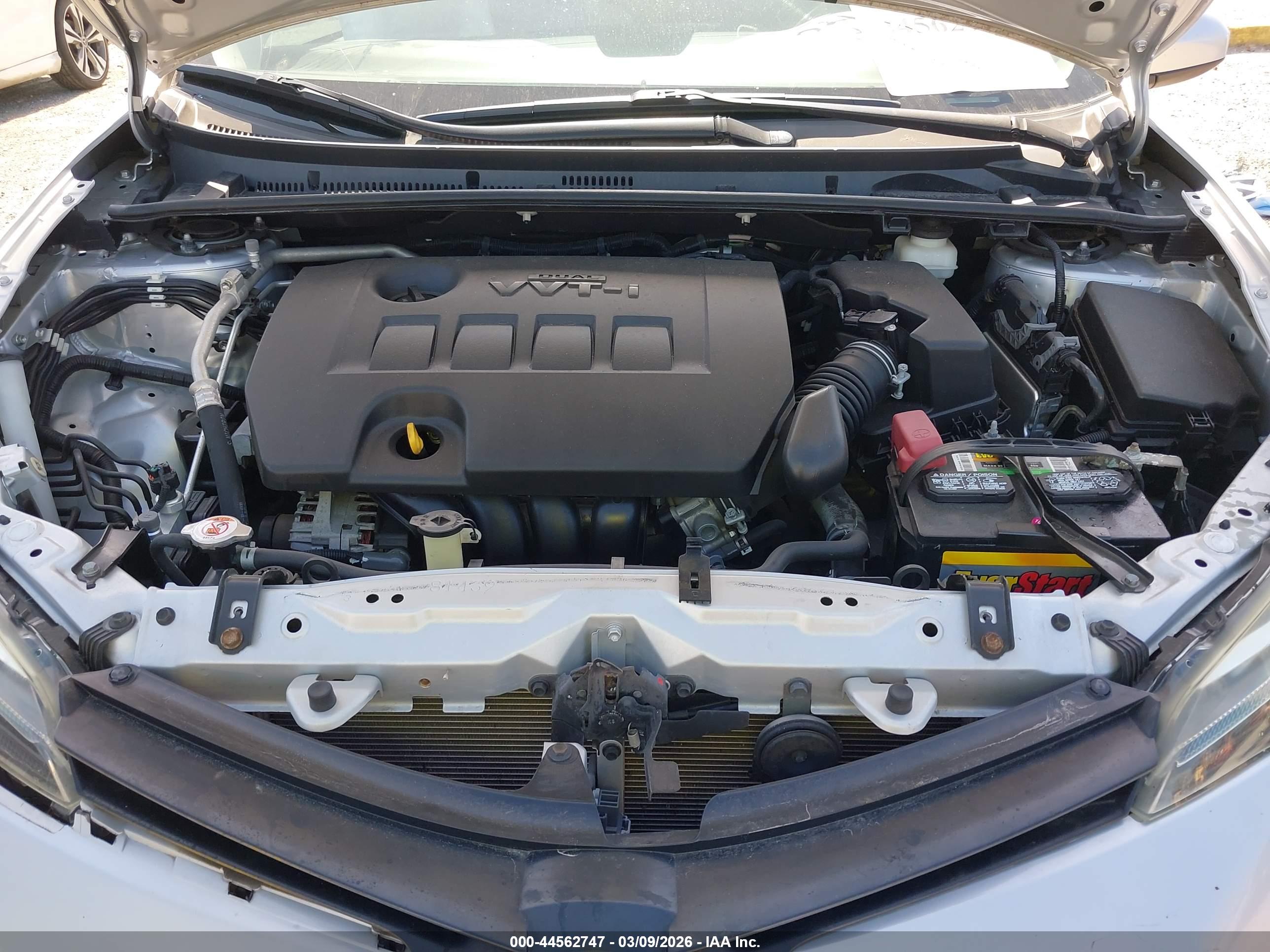TOYOTA COROLLA image 10