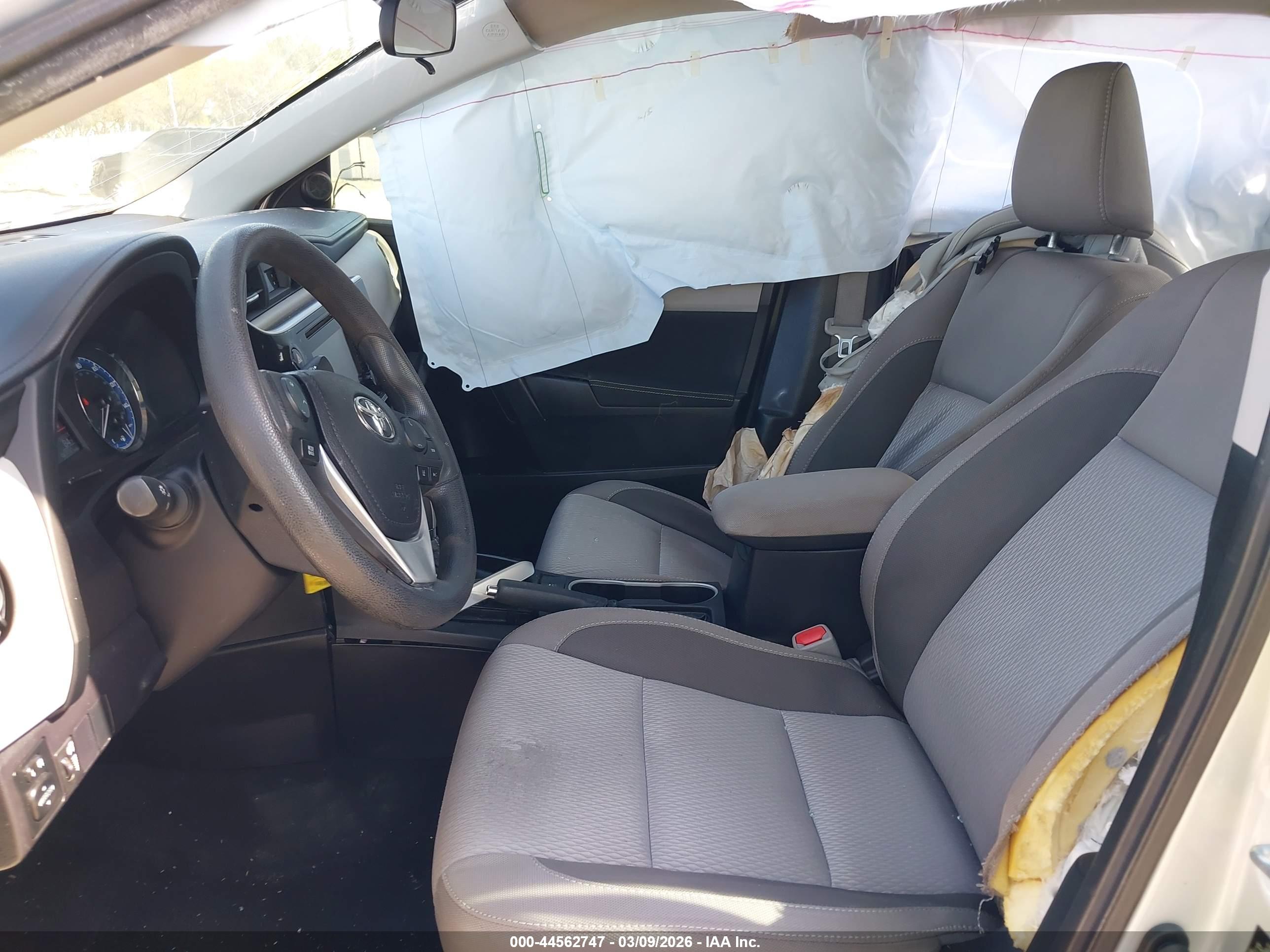 TOYOTA COROLLA image 5