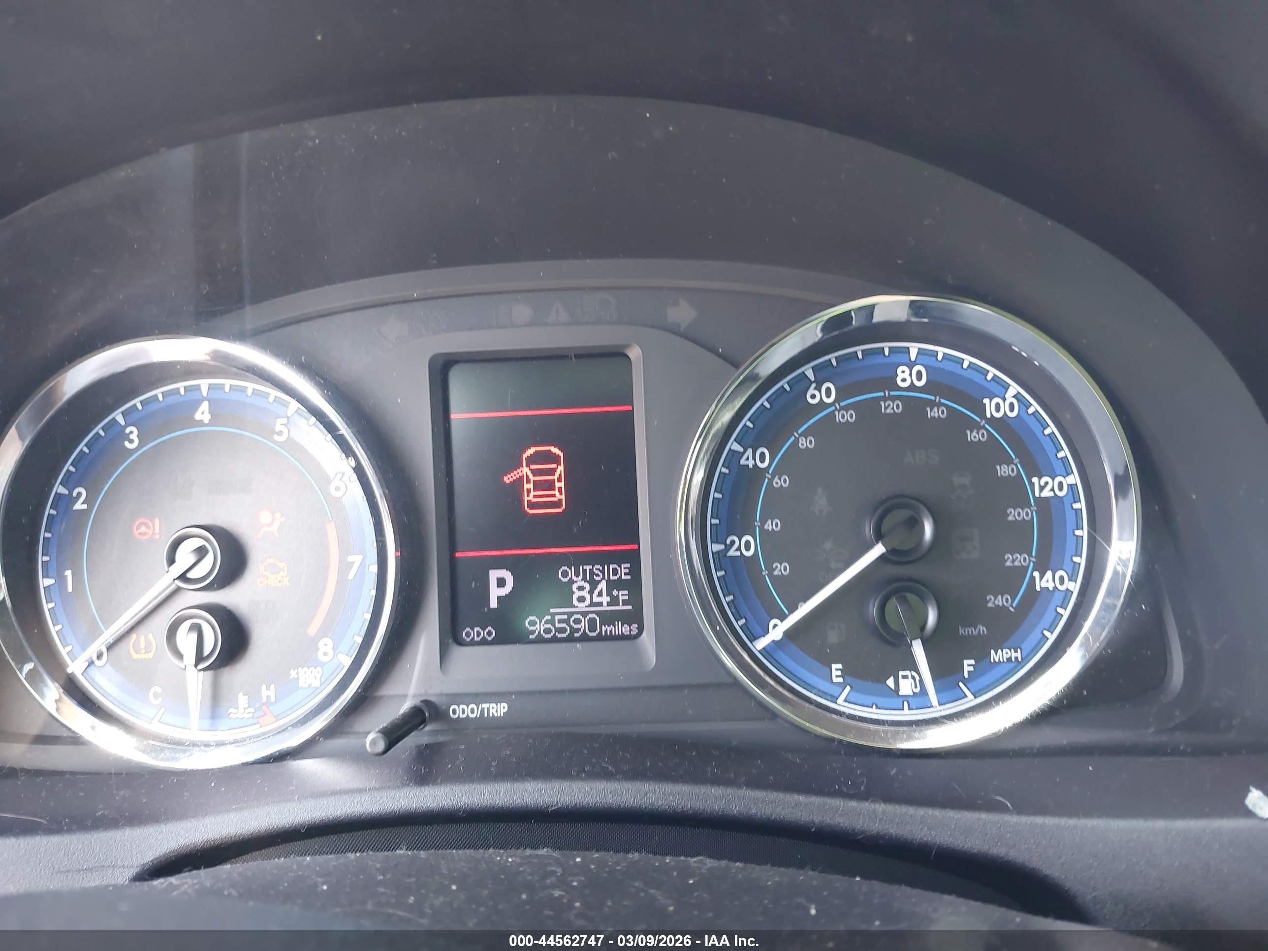 TOYOTA COROLLA image 7