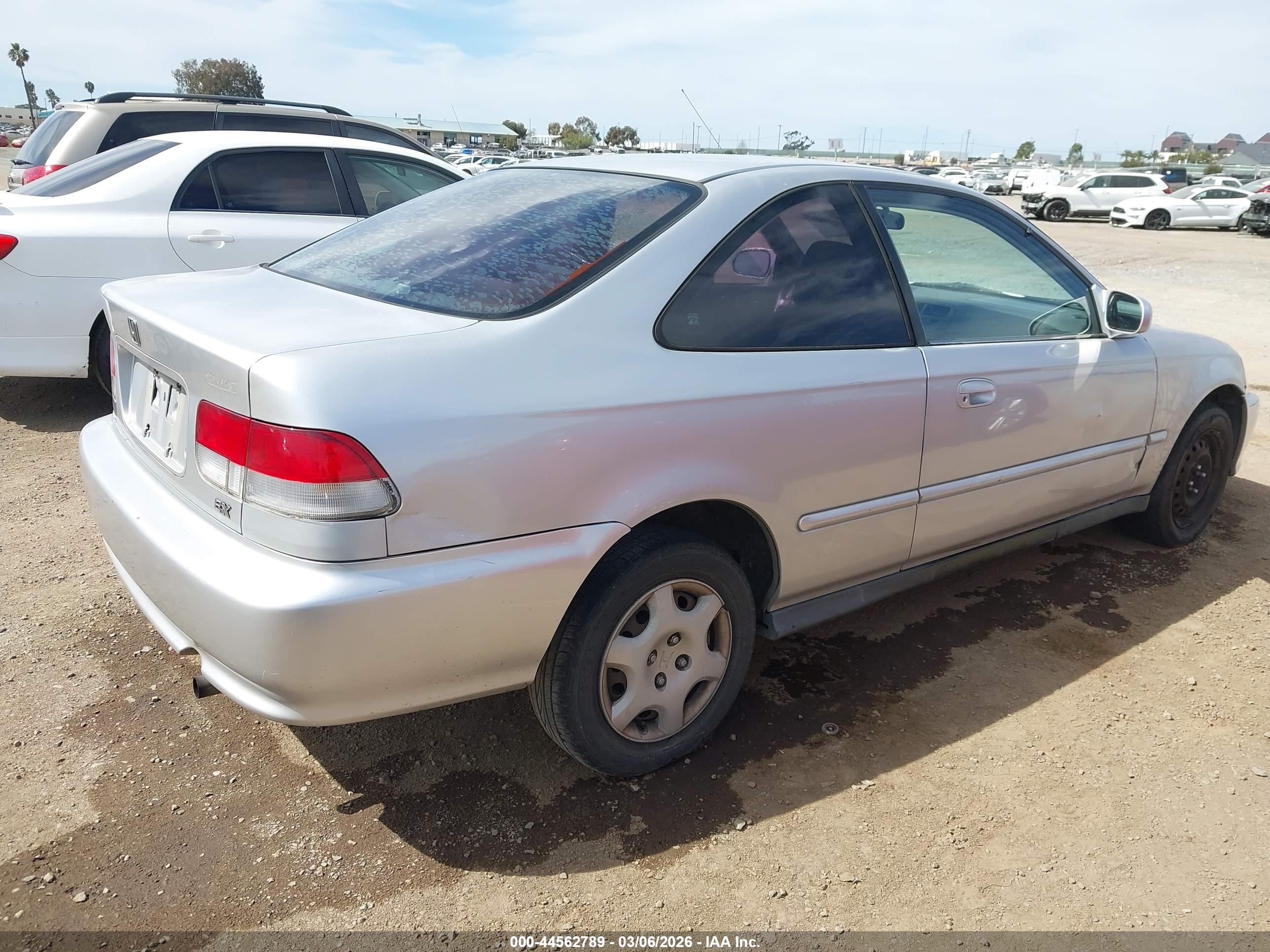 HONDA CIVIC image 4