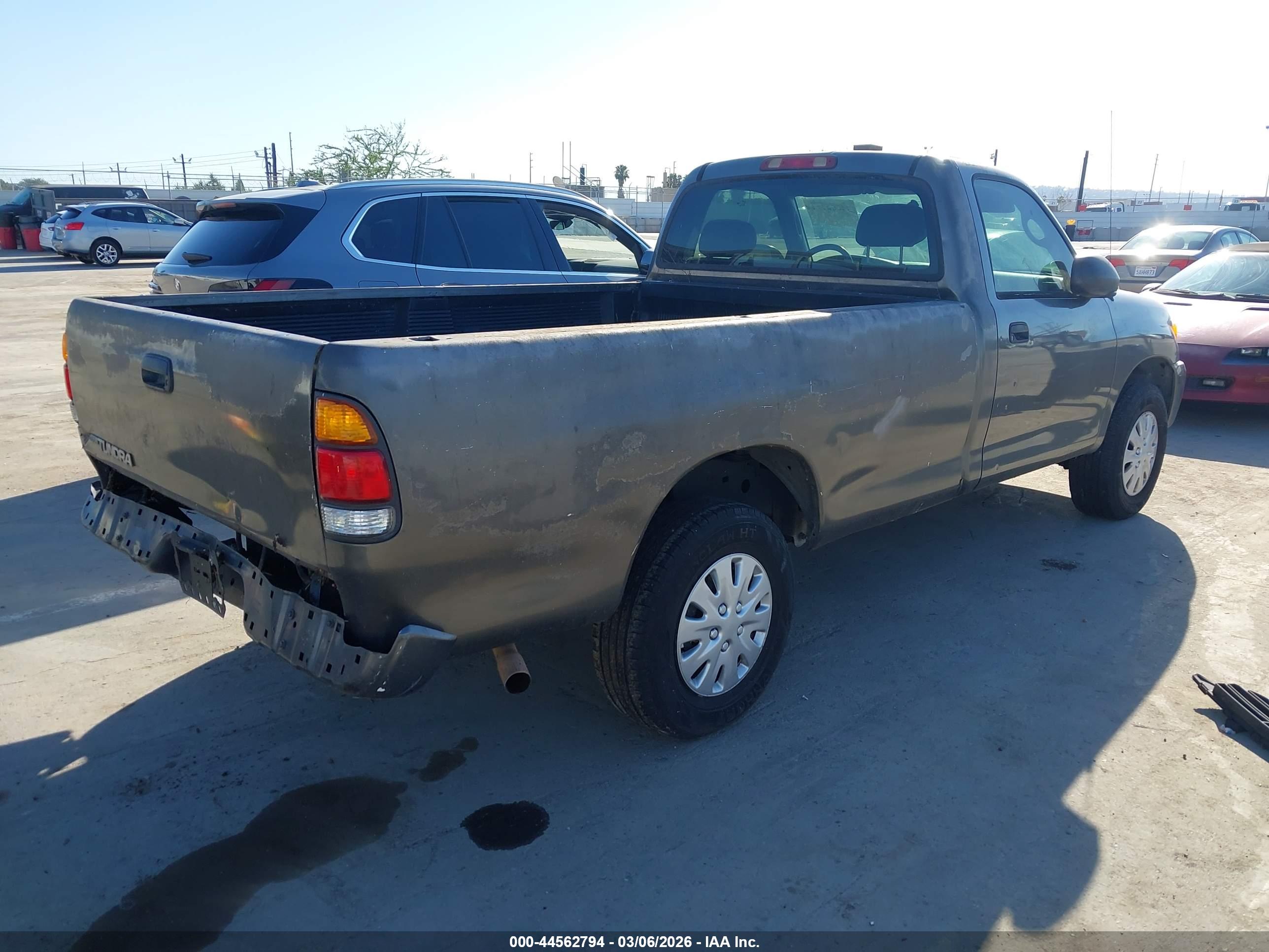 TOYOTA TUNDRA image 4