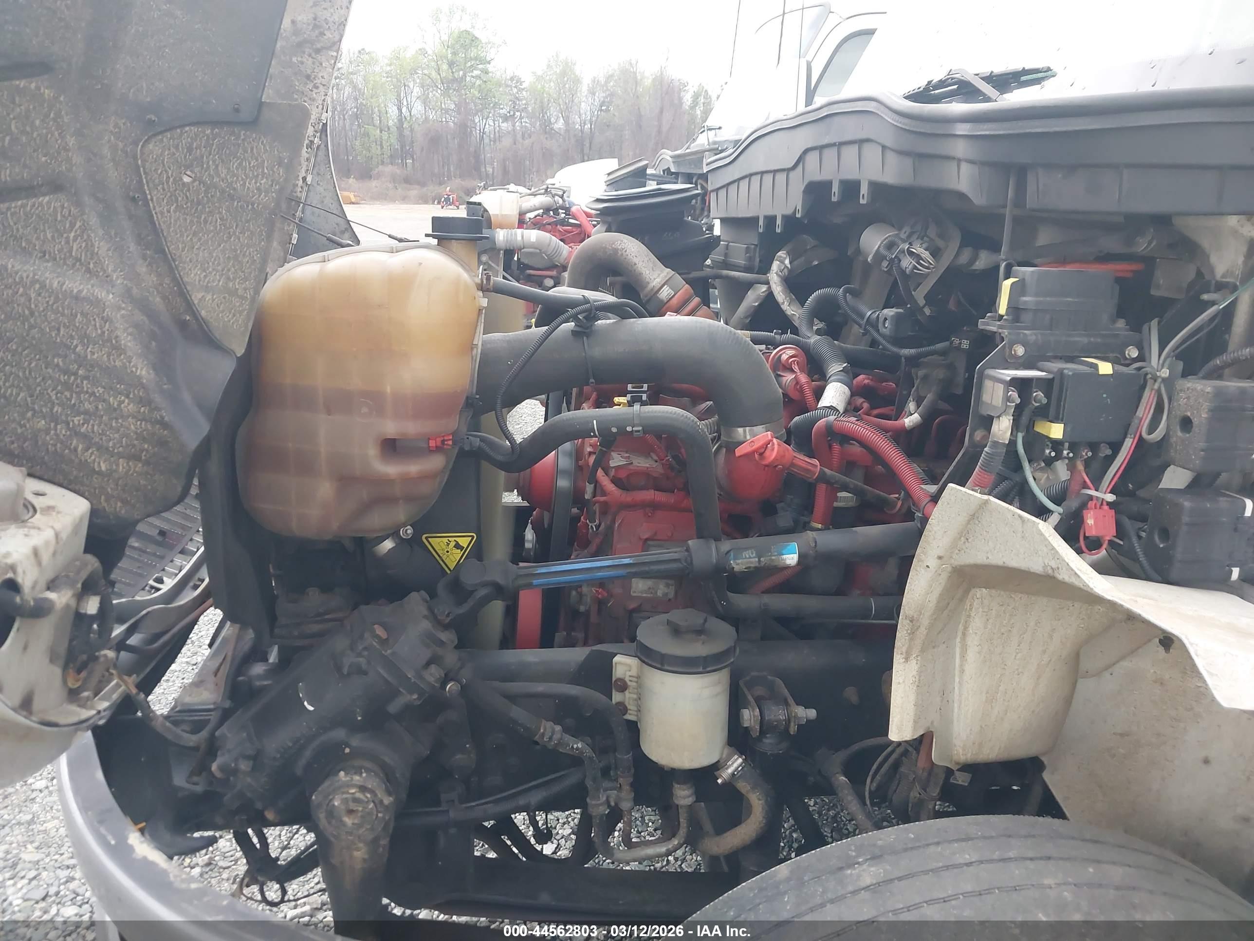INTERNATIONAL DURASTAR image 10