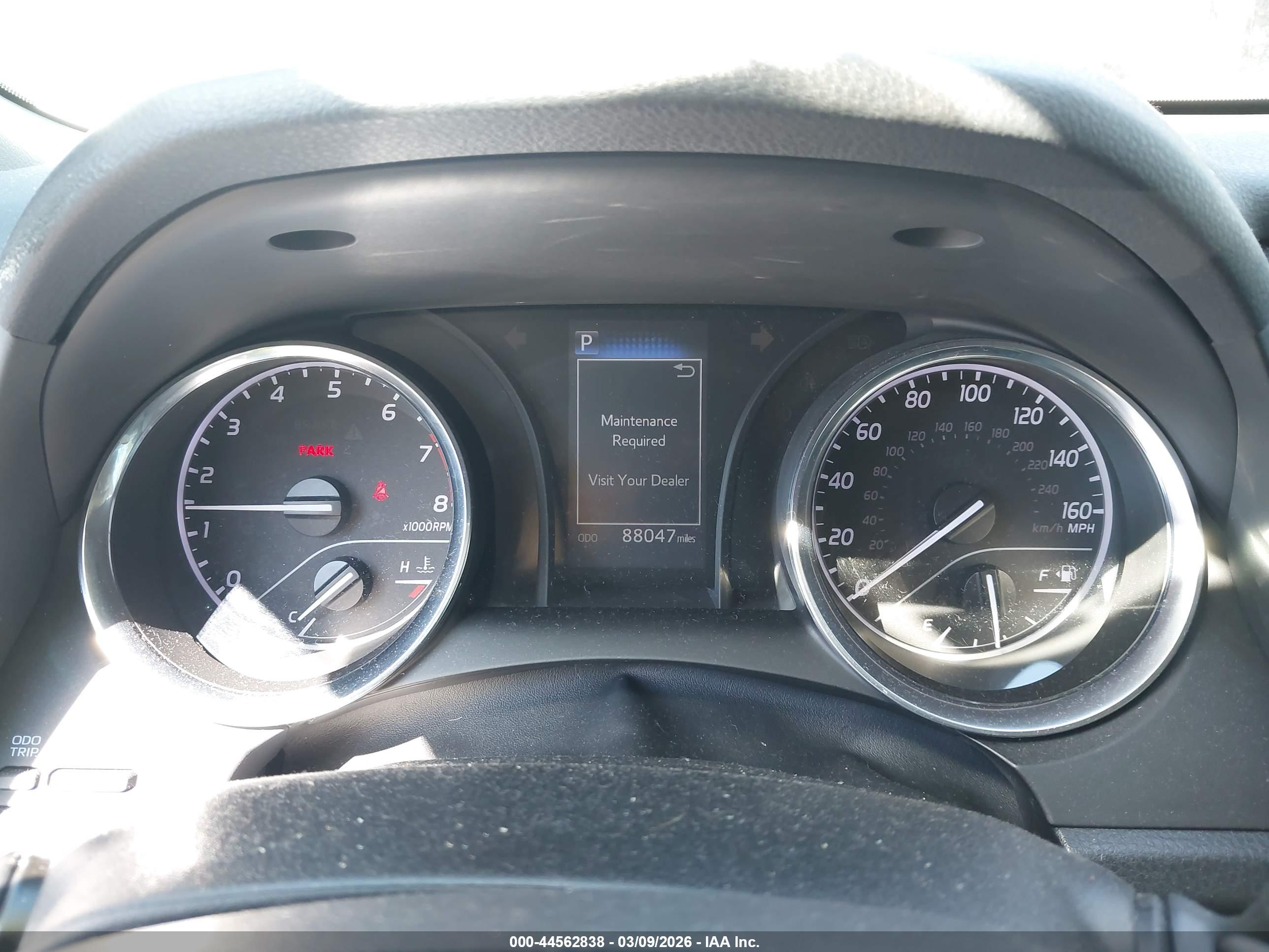 TOYOTA CAMRY image 7