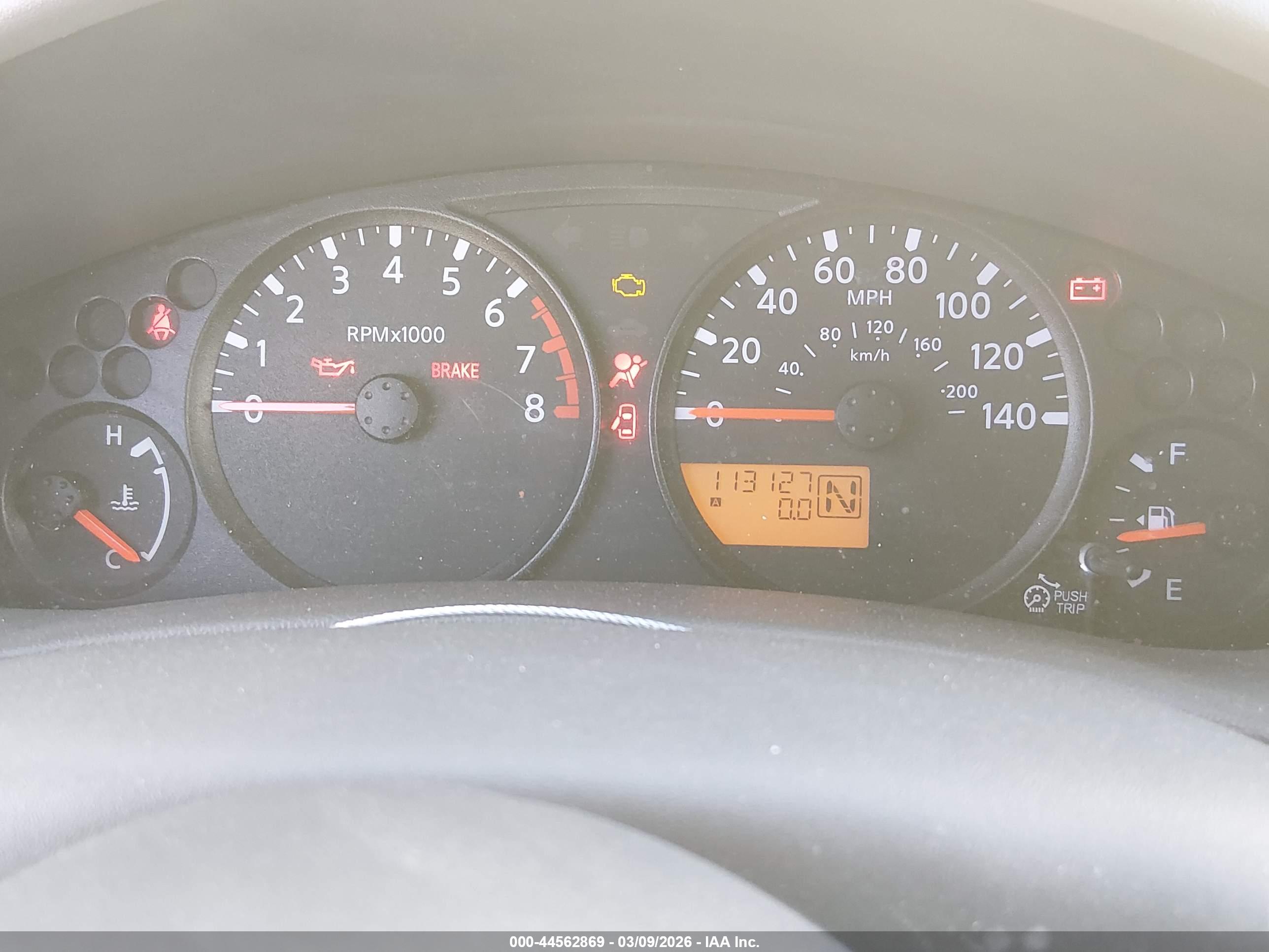 NISSAN FRONTIER image 7