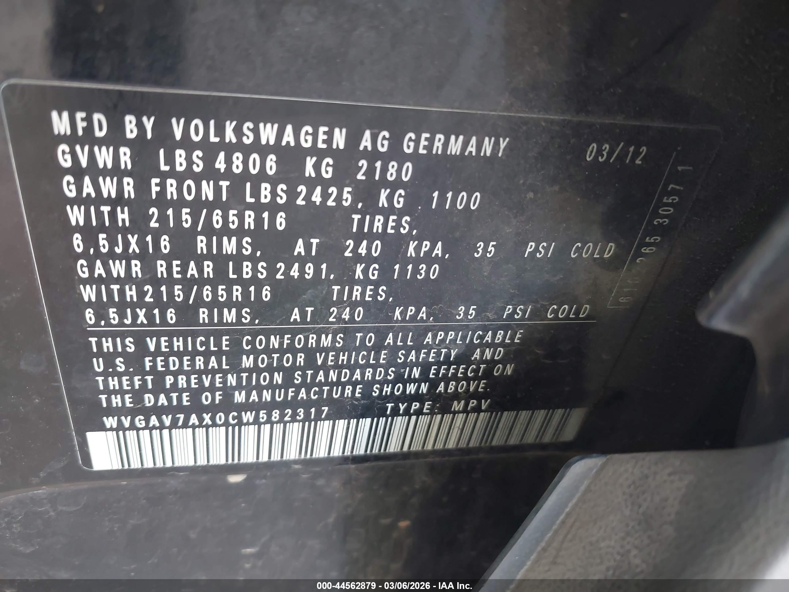 VOLKSWAGEN TIGUAN image 9