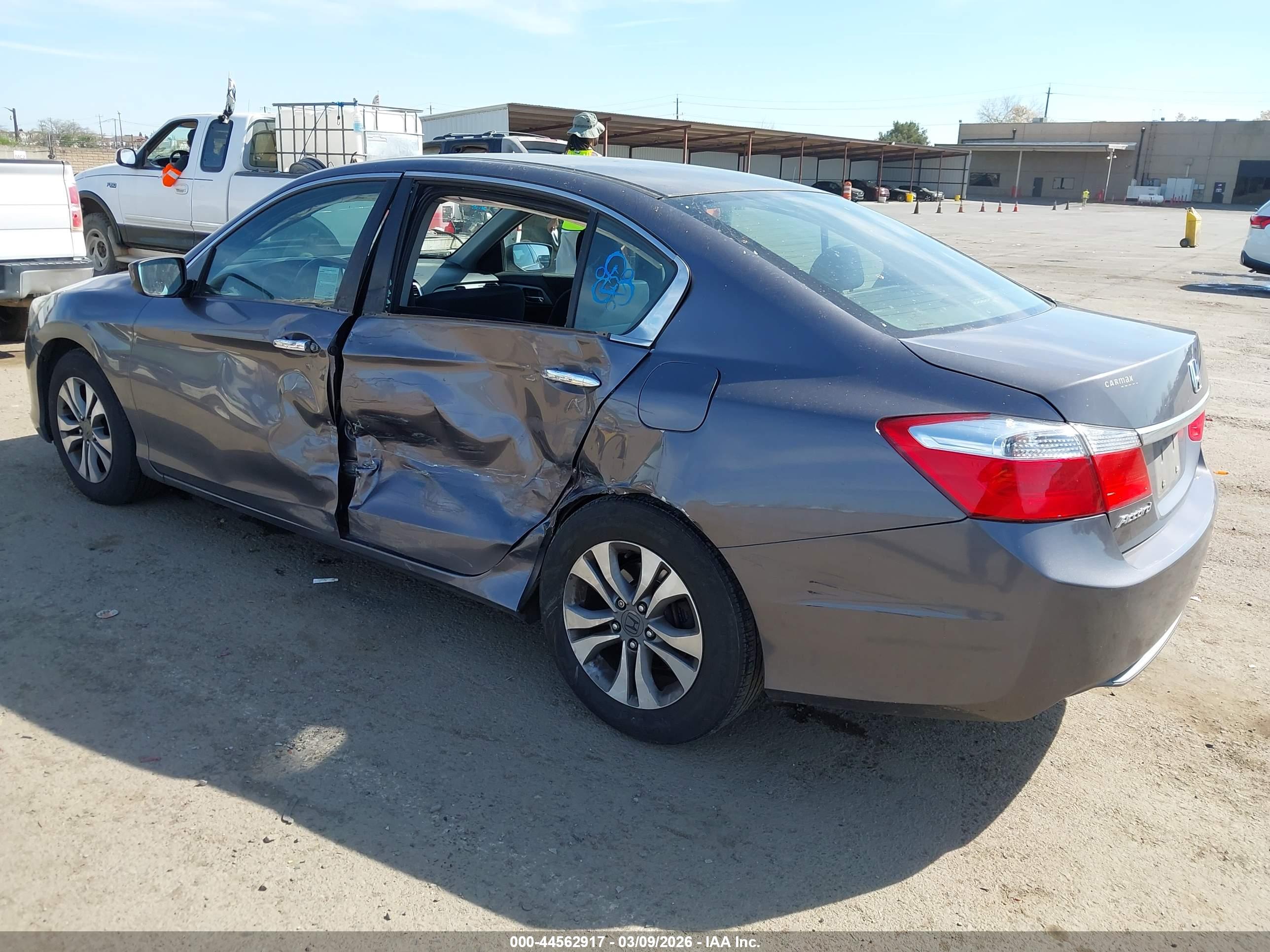 HONDA ACCORD image 3