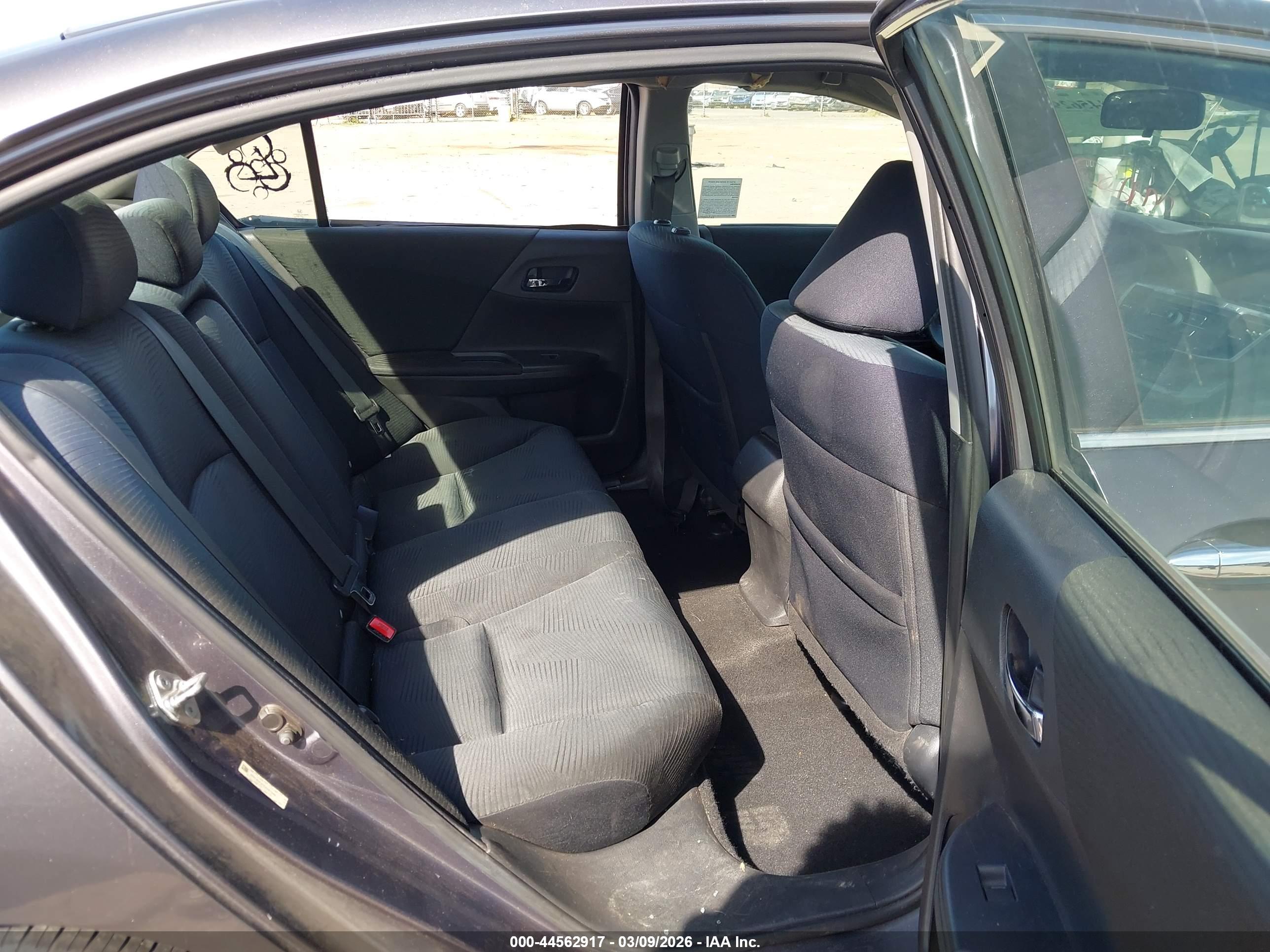 HONDA ACCORD image 8