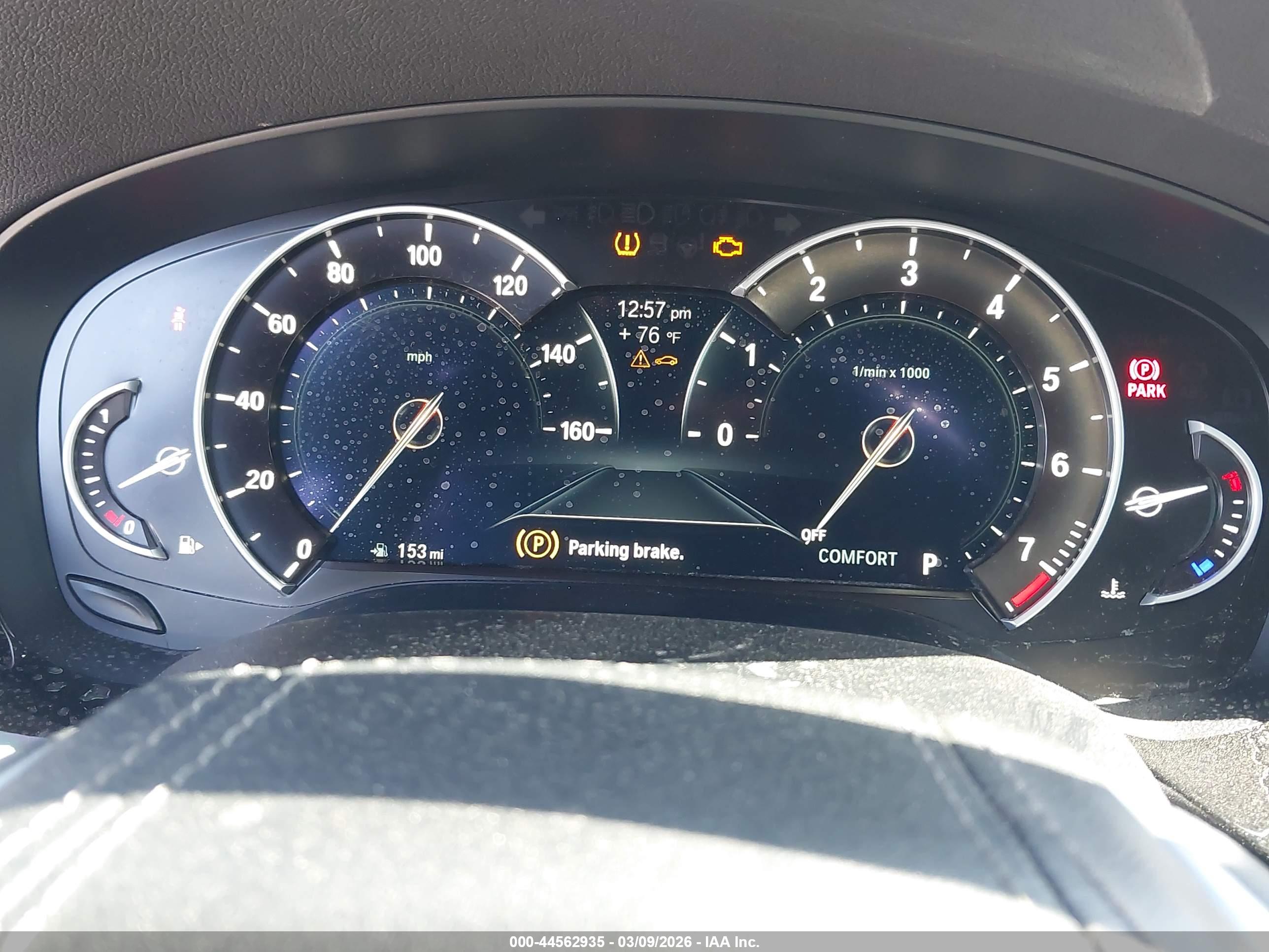 BMW 540I image 7