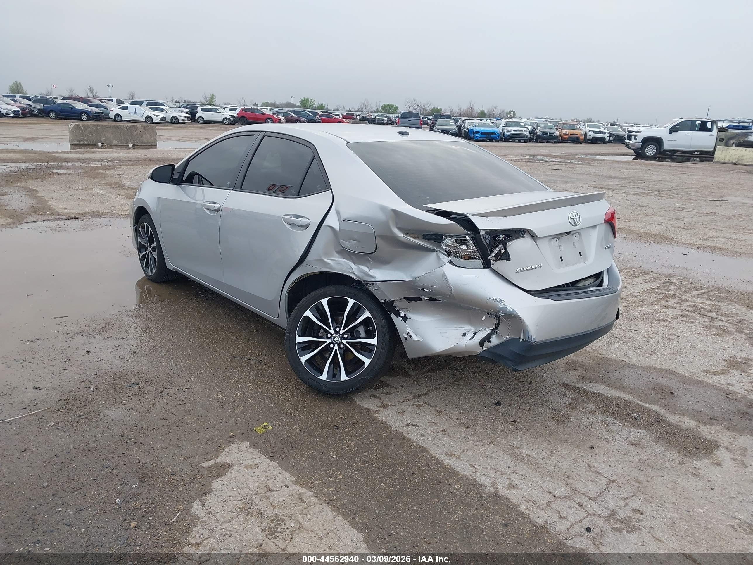 TOYOTA COROLLA image 3