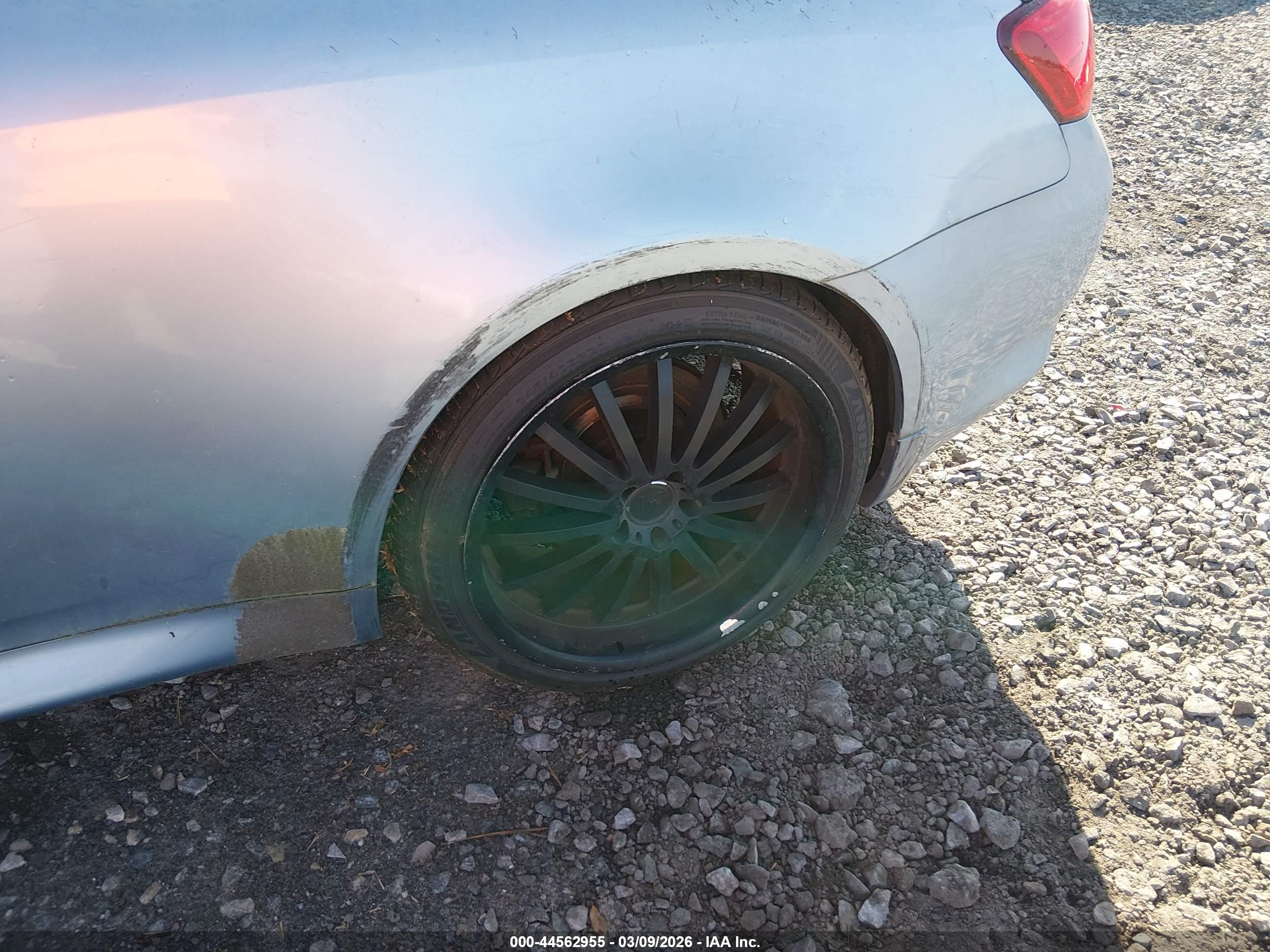 INFINITI G37 image 6