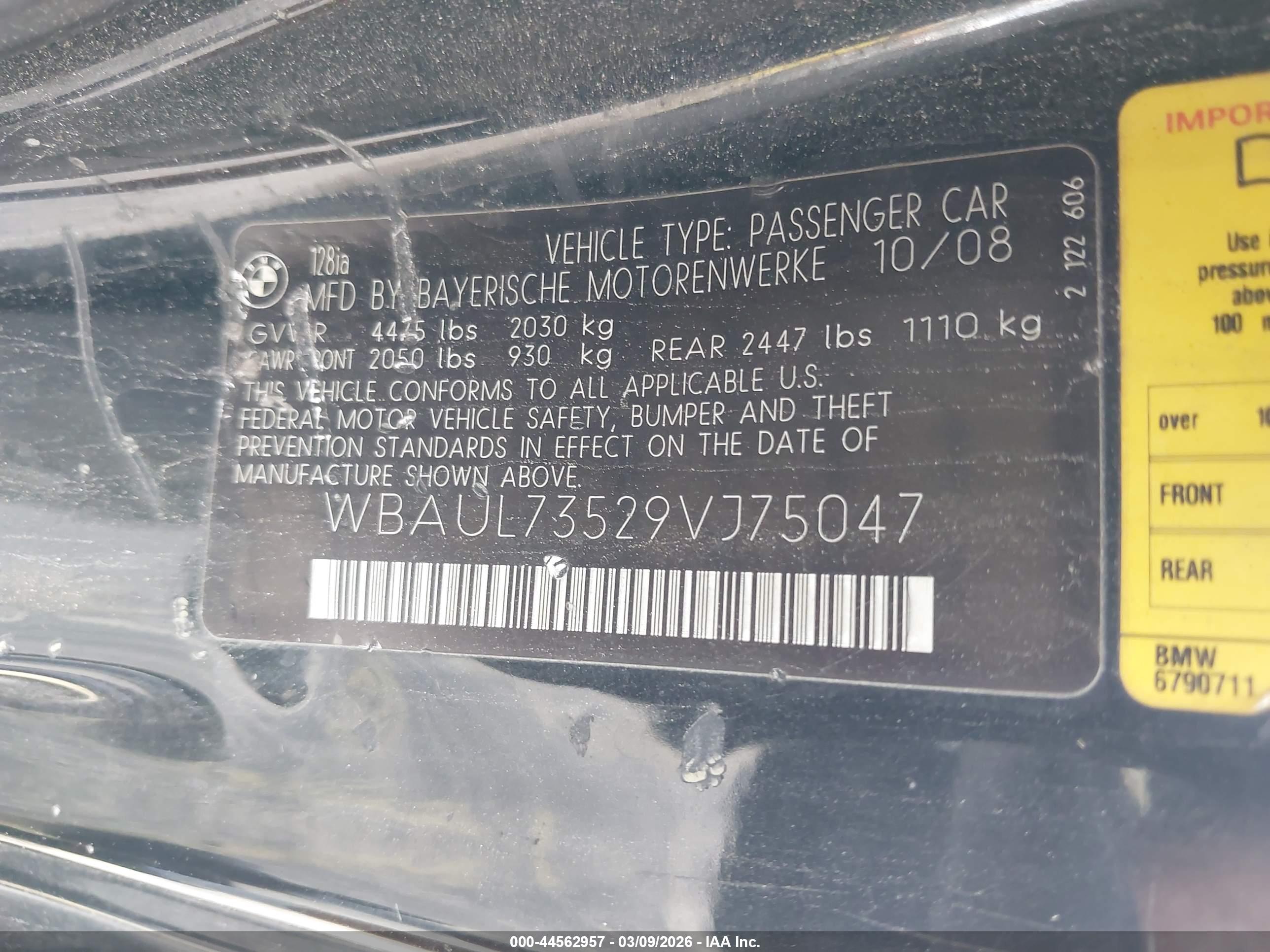 BMW 128I image 9