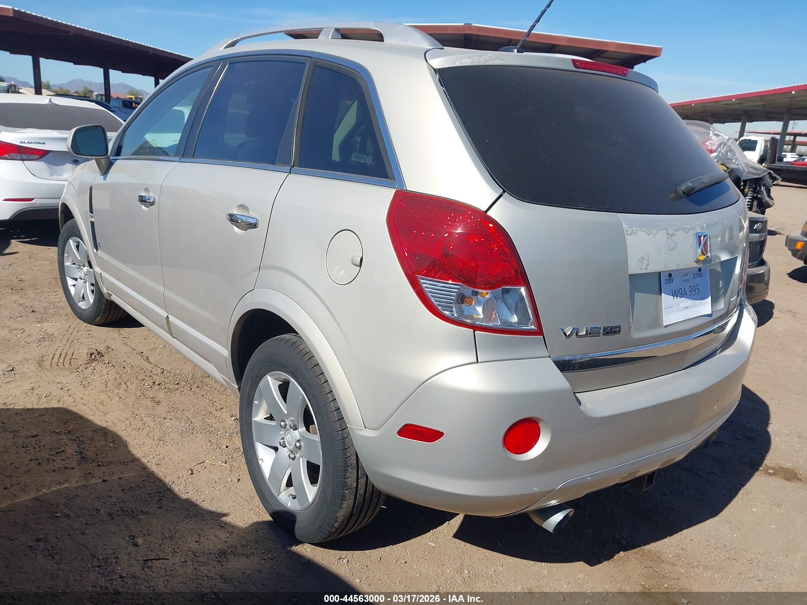 SATURN VUE image 3