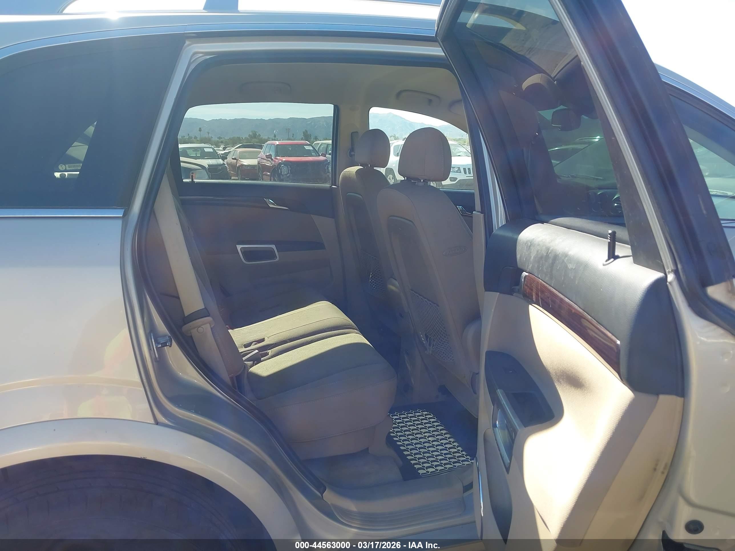 SATURN VUE image 8
