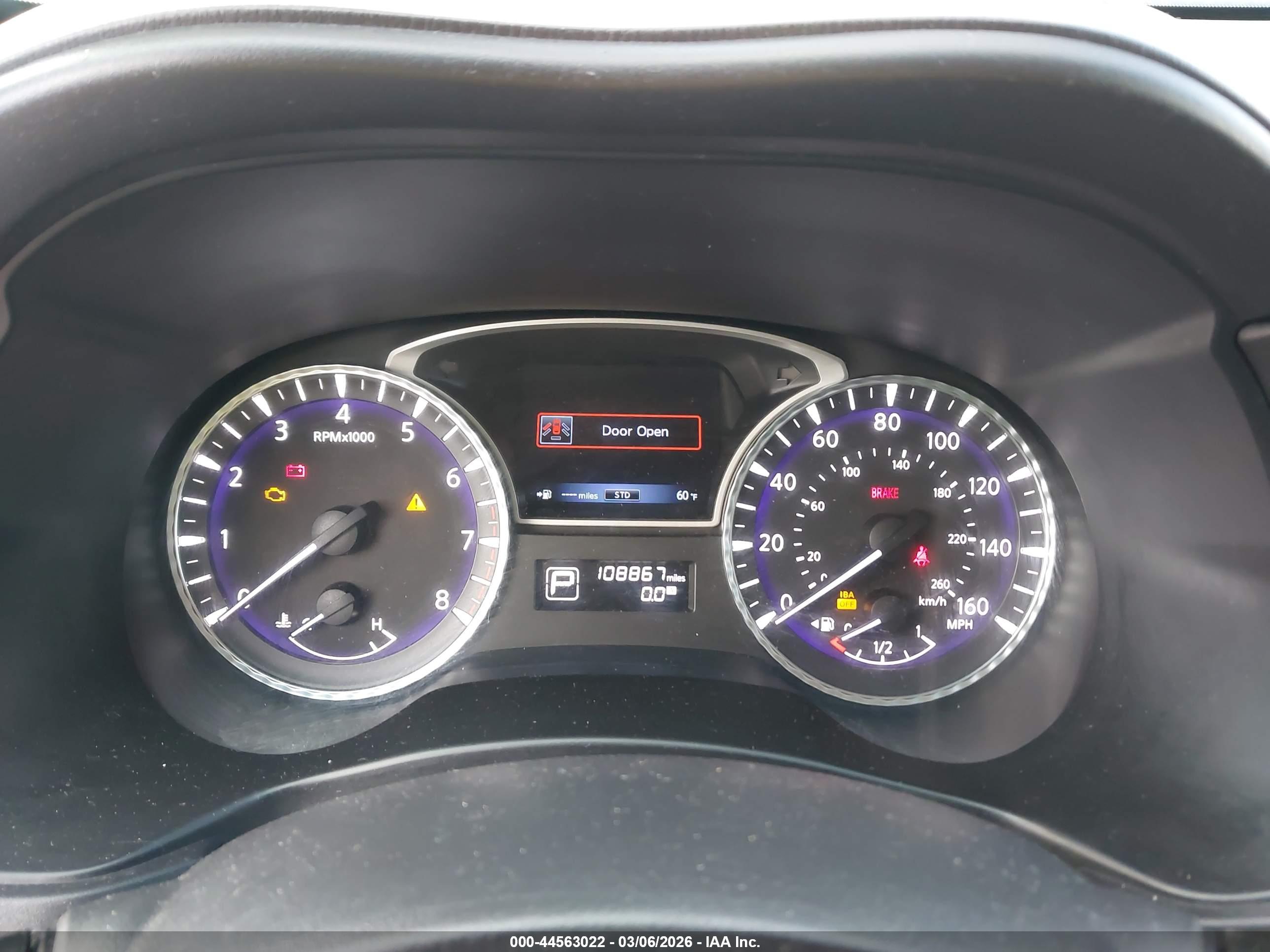 INFINITI JX35 image 7