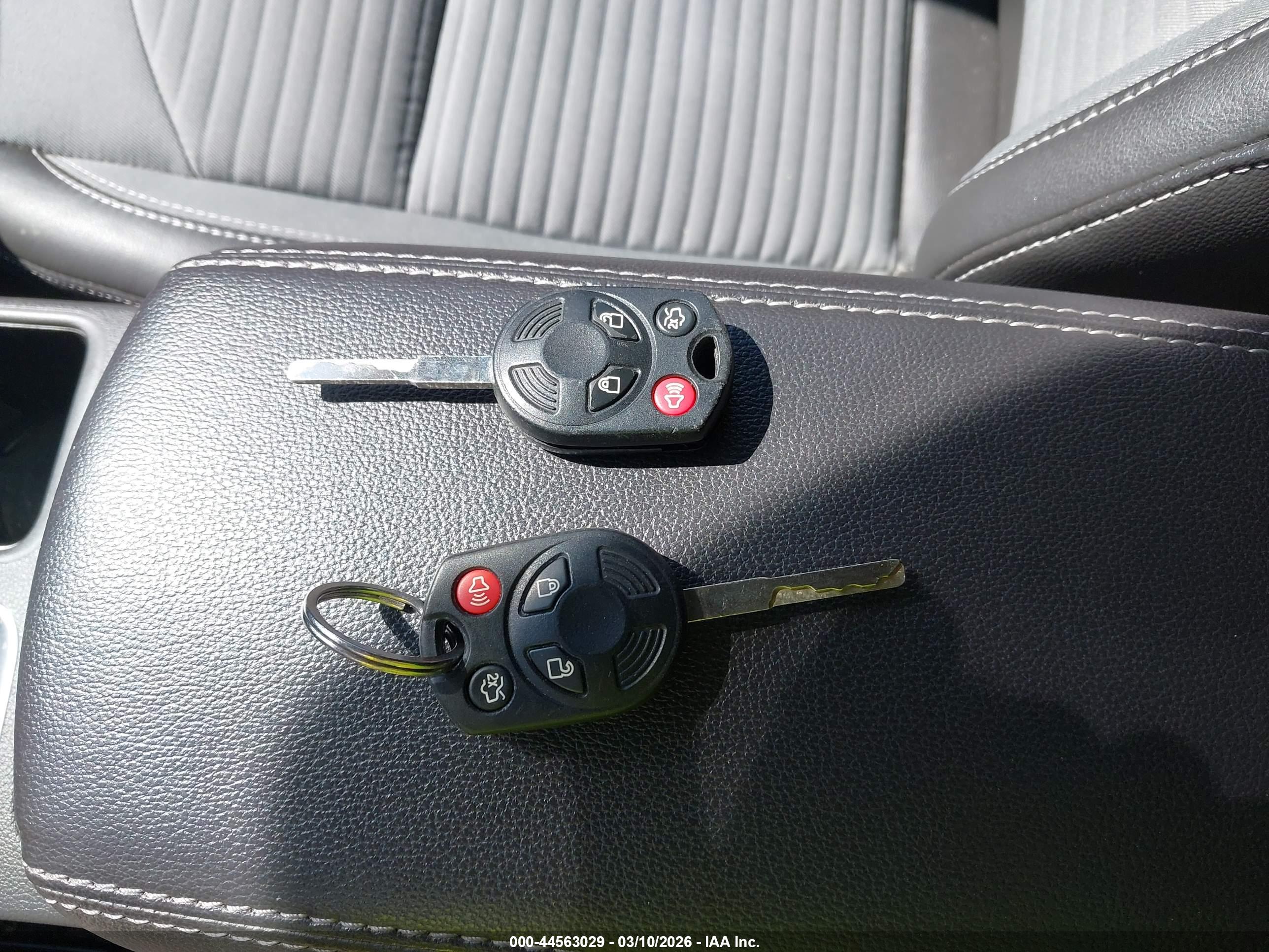 FORD ESCAPE image 11