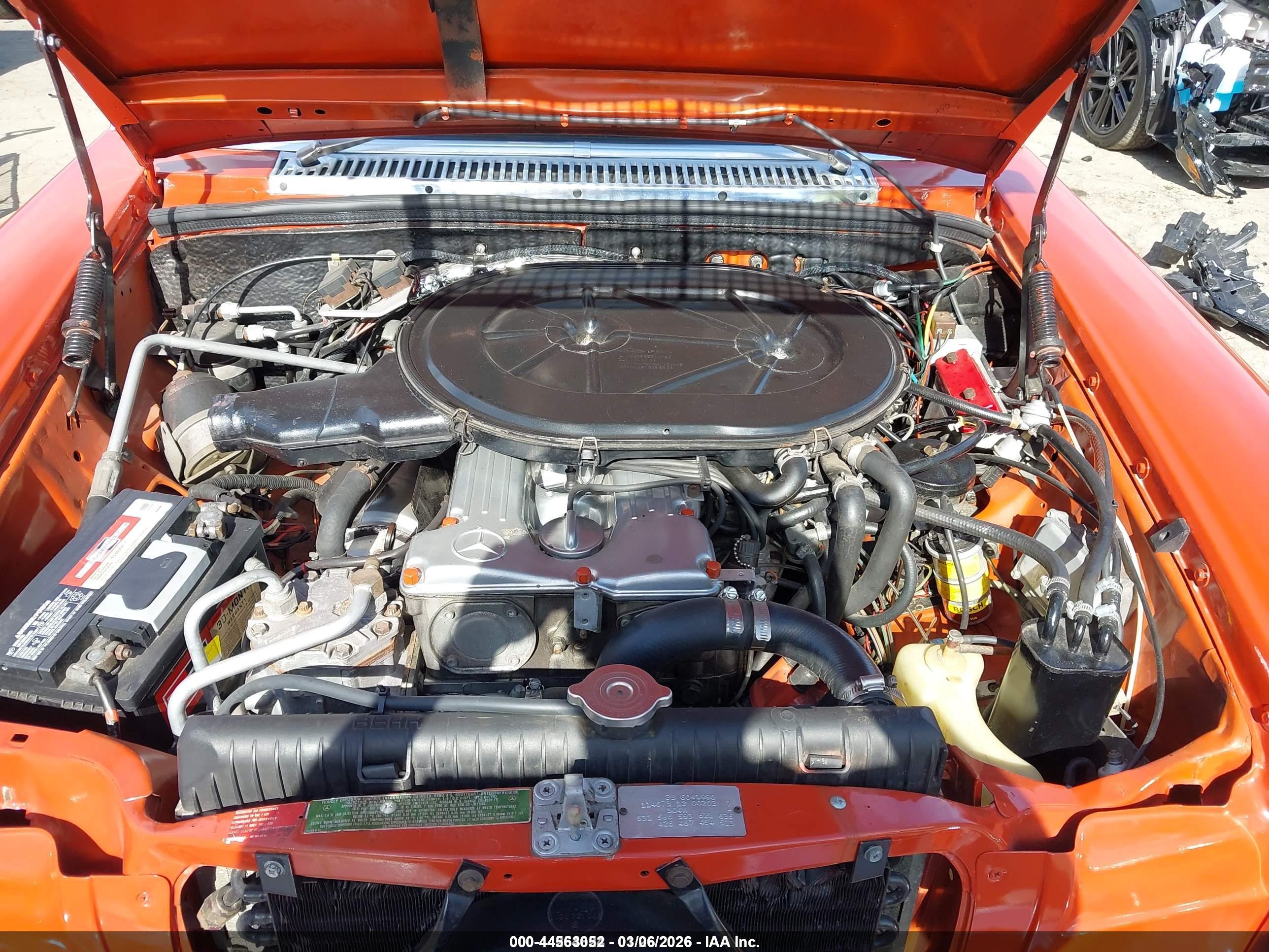 MERCEDES BENZ image 10