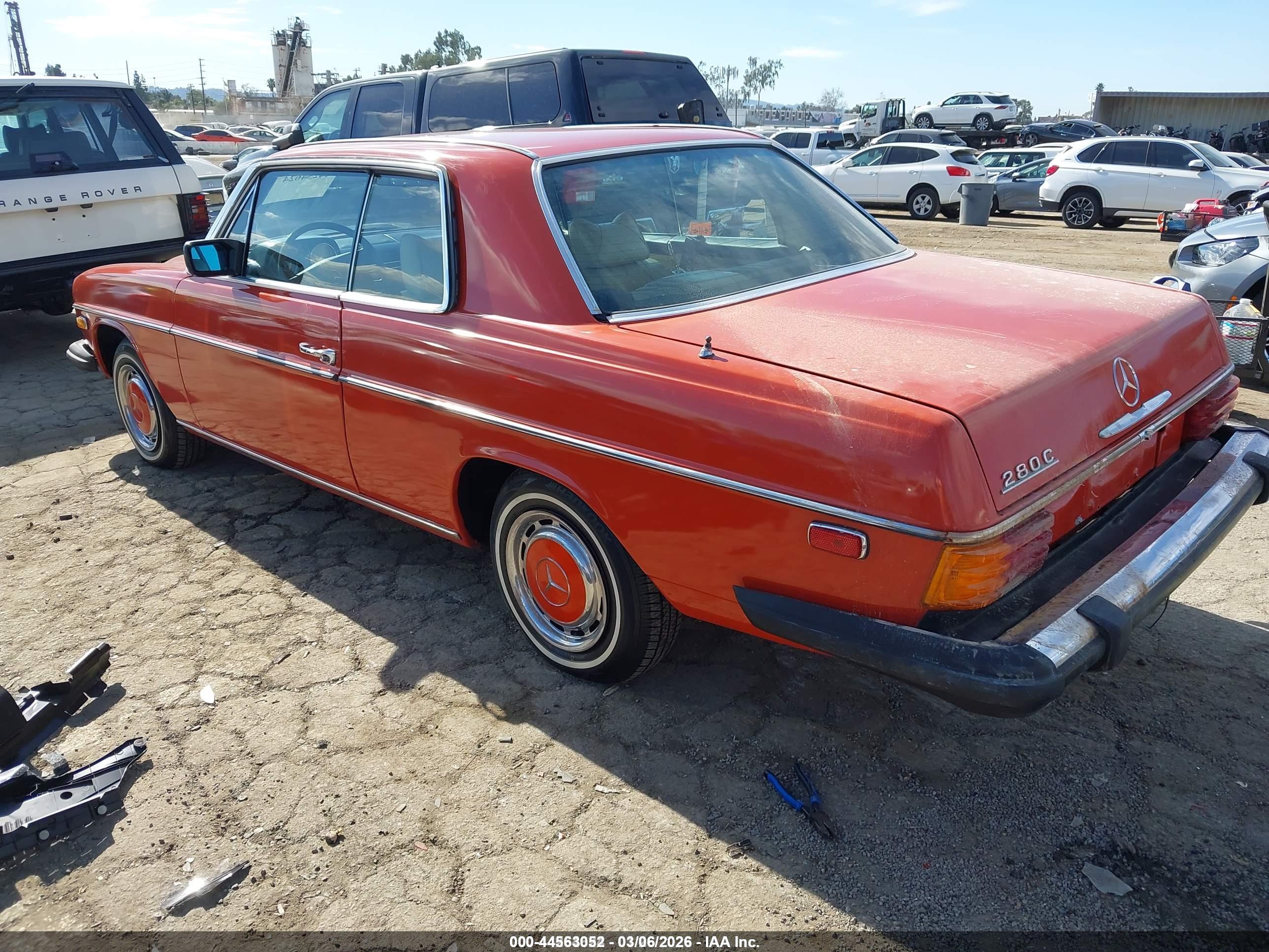 MERCEDES BENZ image 3