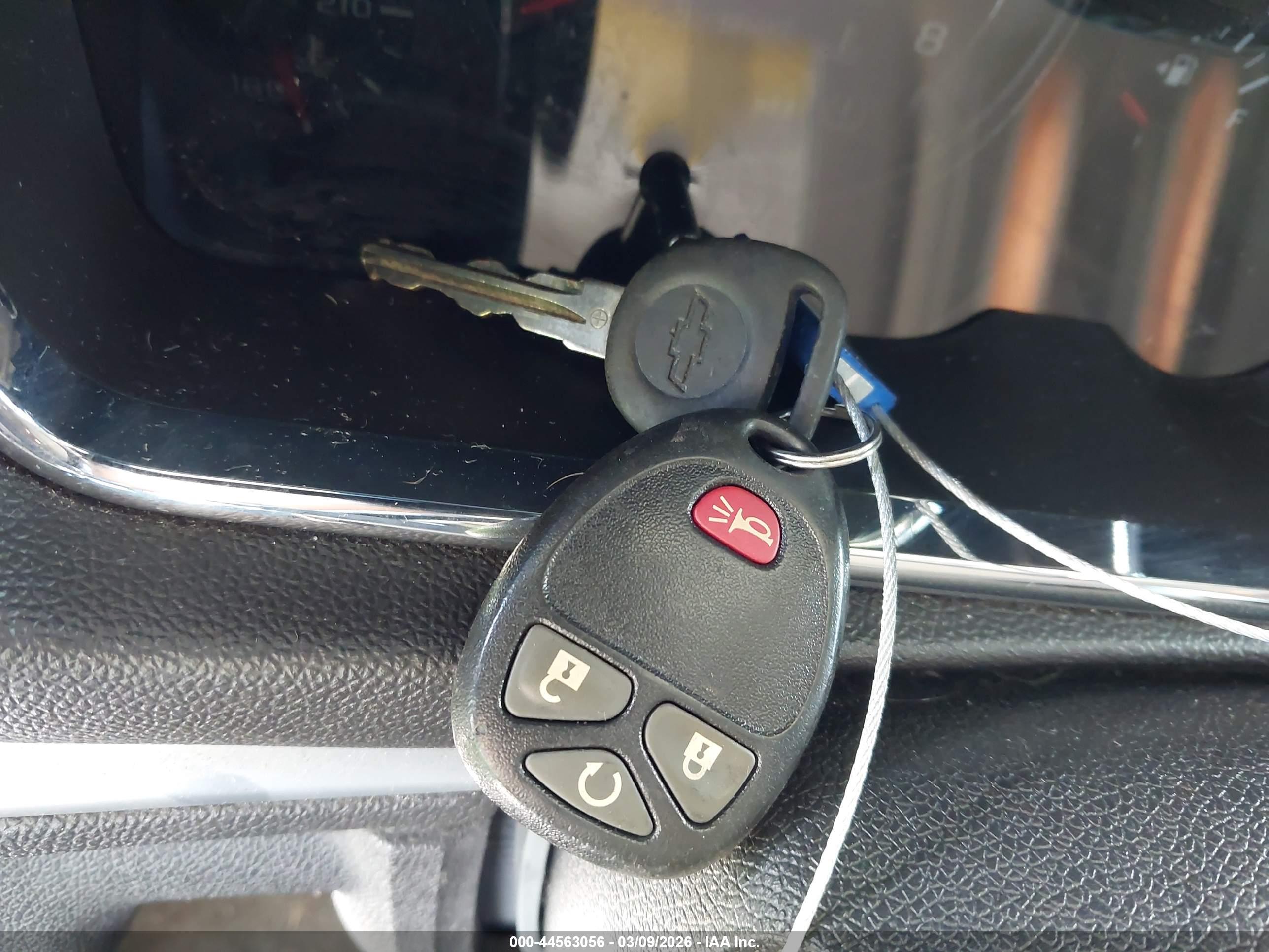 CHEVROLET TRAVERSE image 11