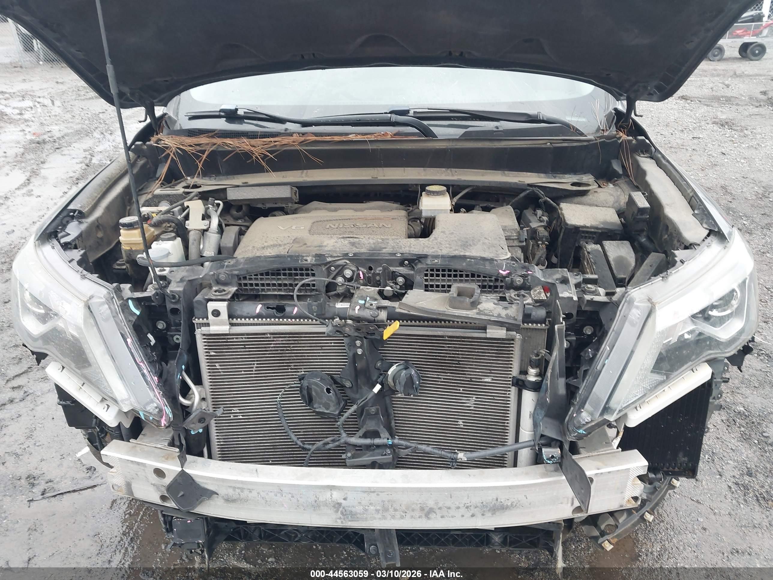 NISSAN PATHFINDER image 10