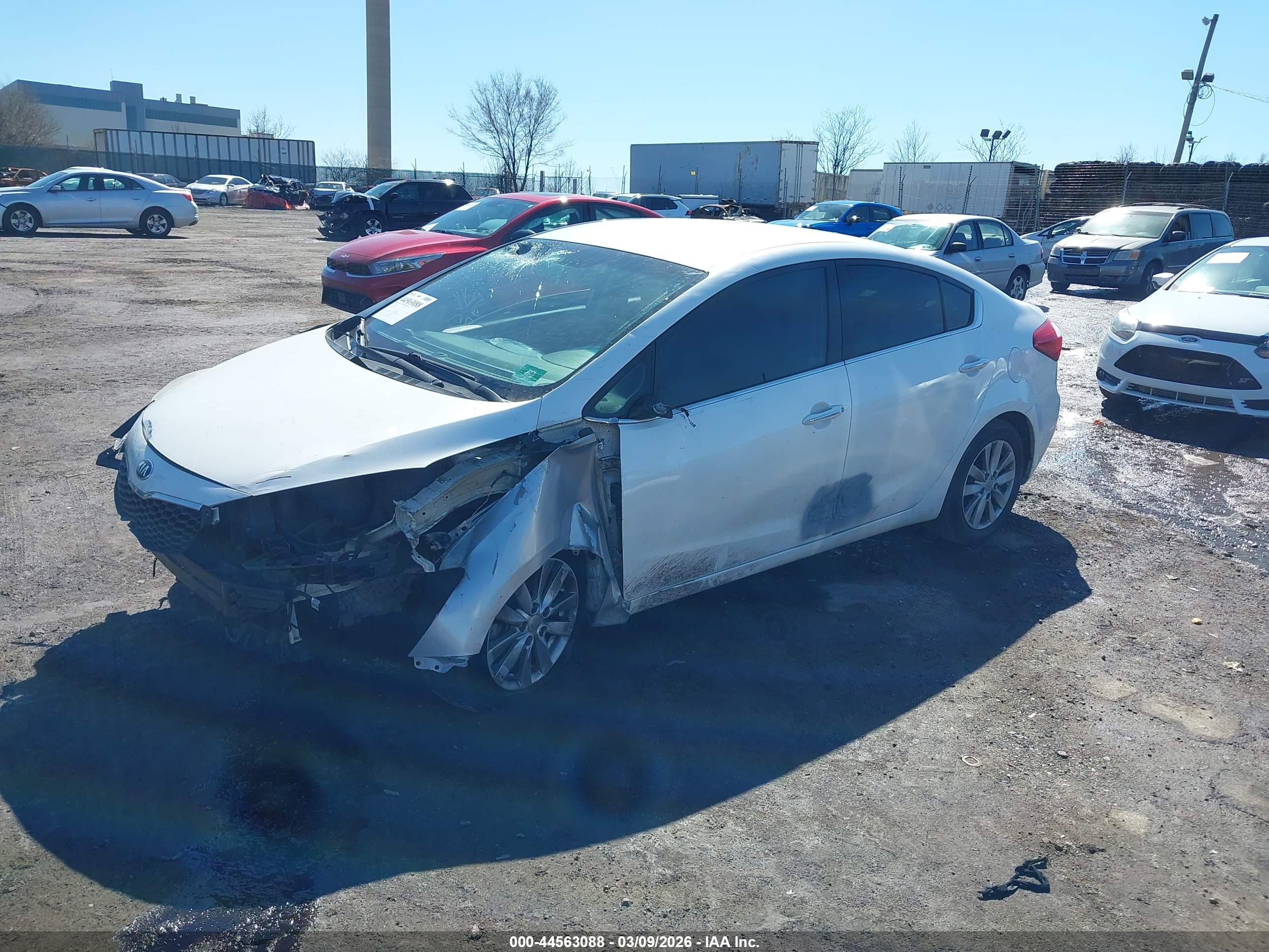 KIA FORTE image 2