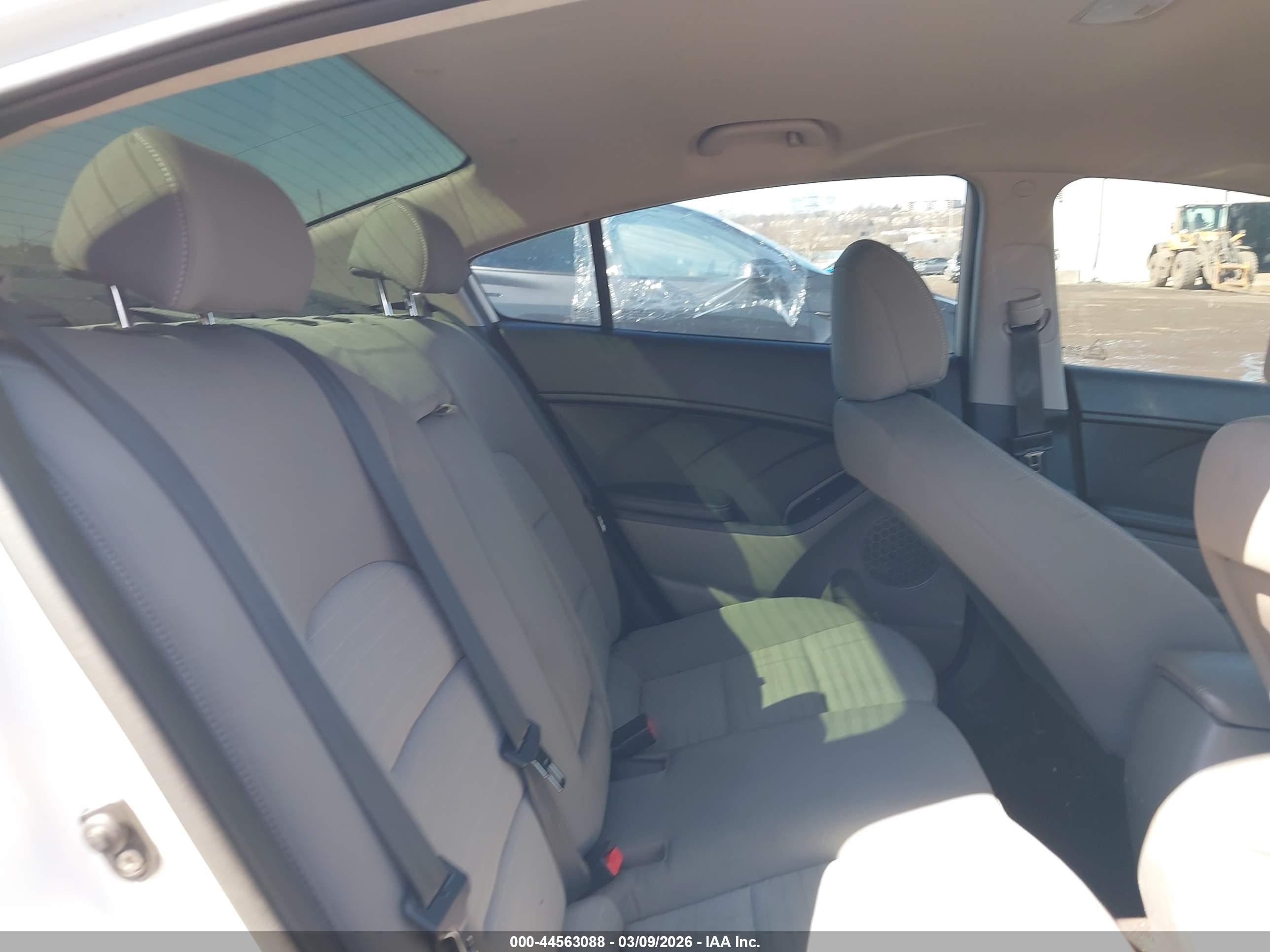 KIA FORTE image 8