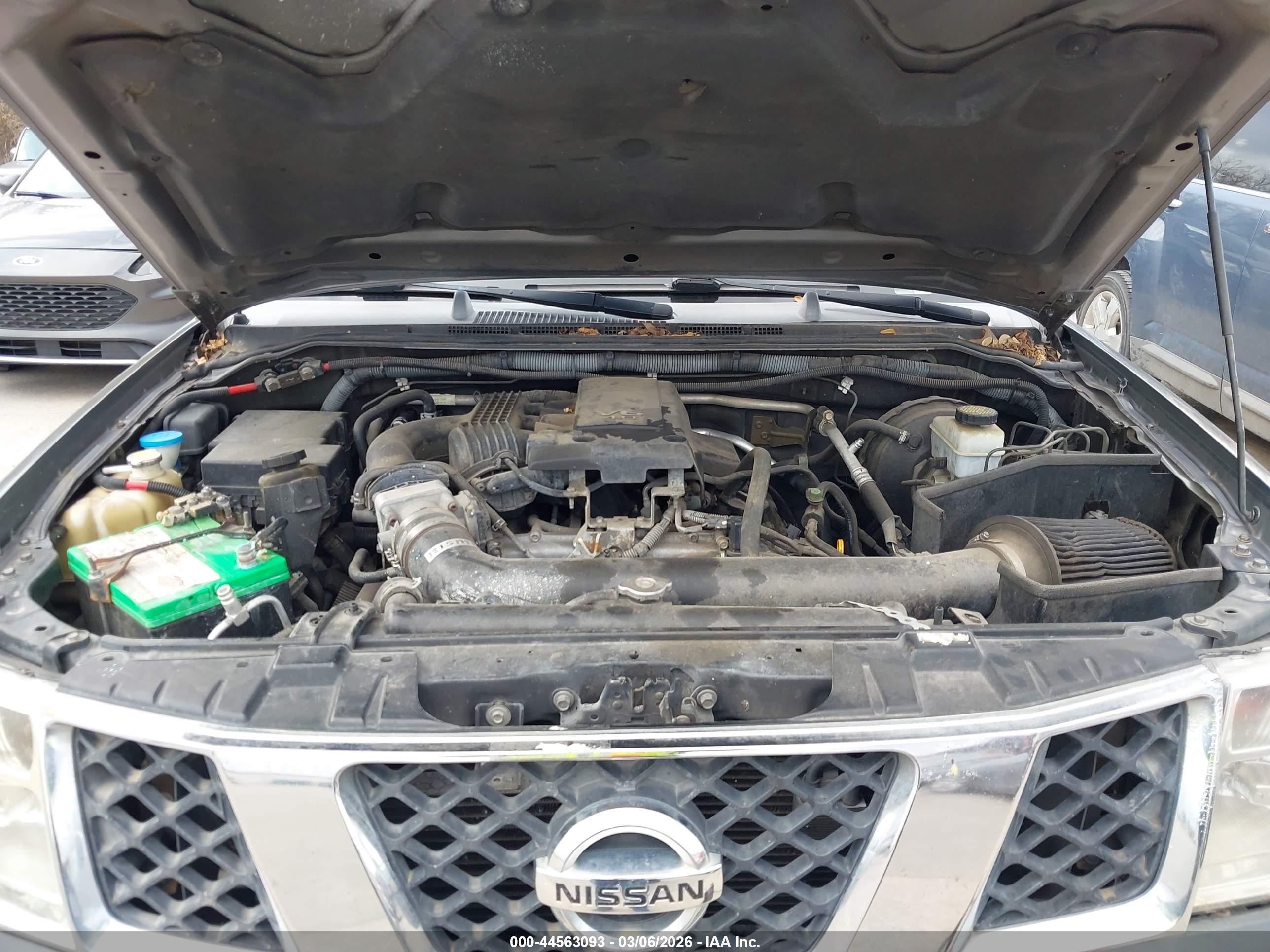NISSAN FRONTIER image 10
