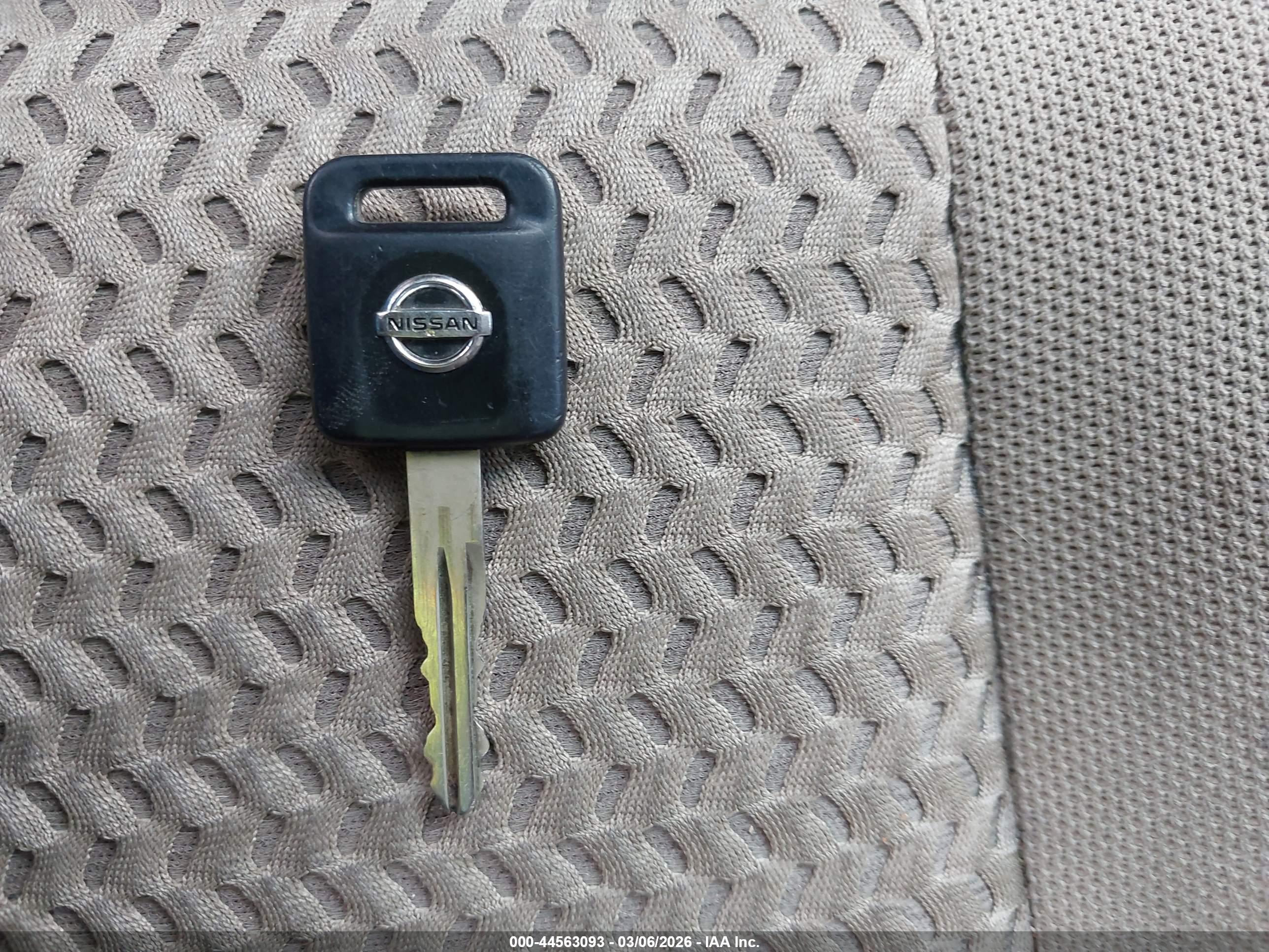 NISSAN FRONTIER image 11
