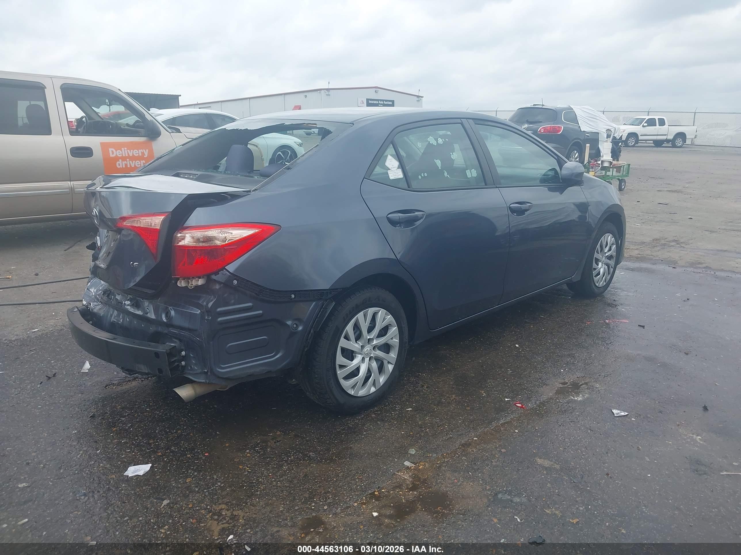 TOYOTA COROLLA image 4