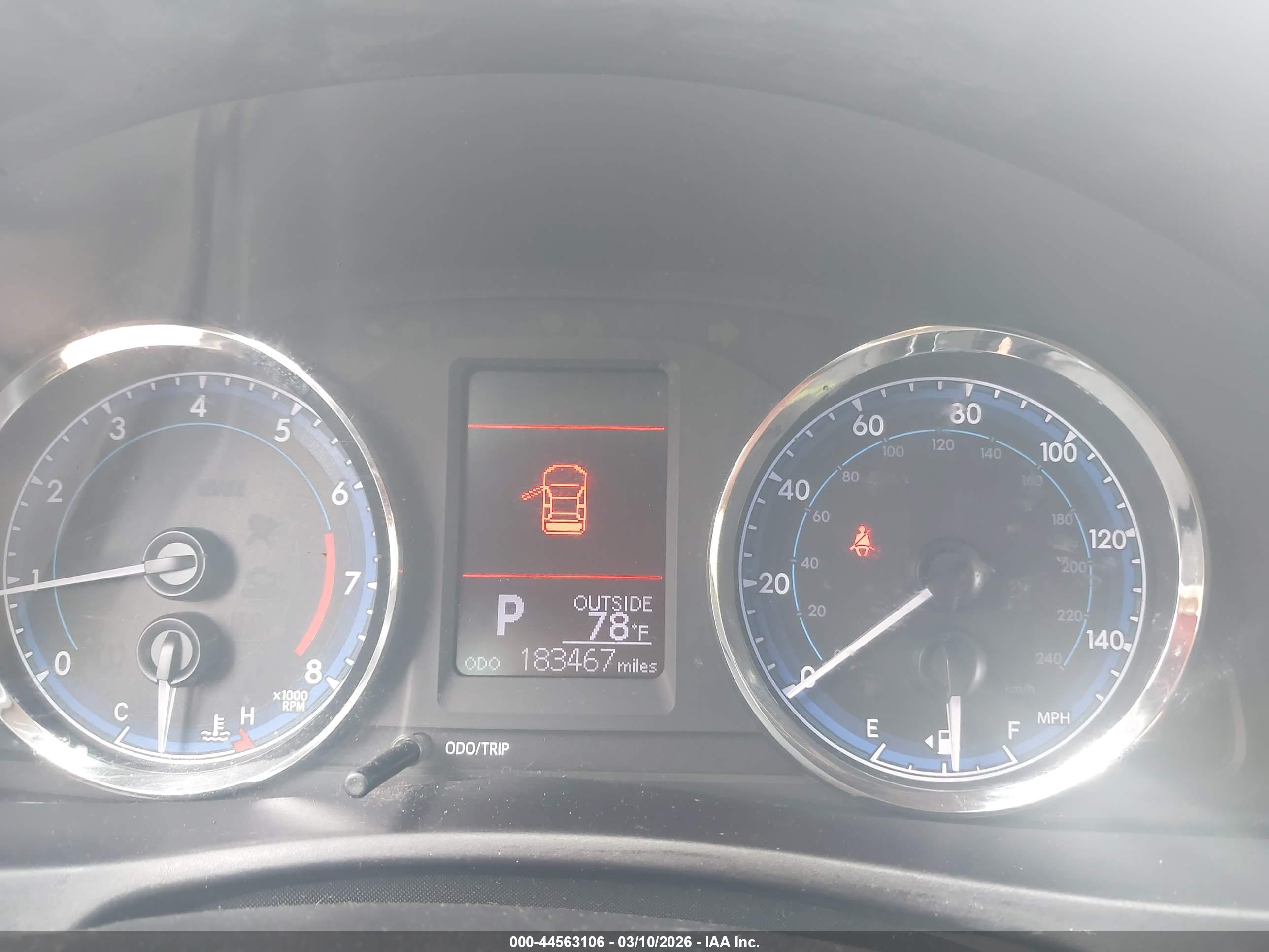 TOYOTA COROLLA image 7