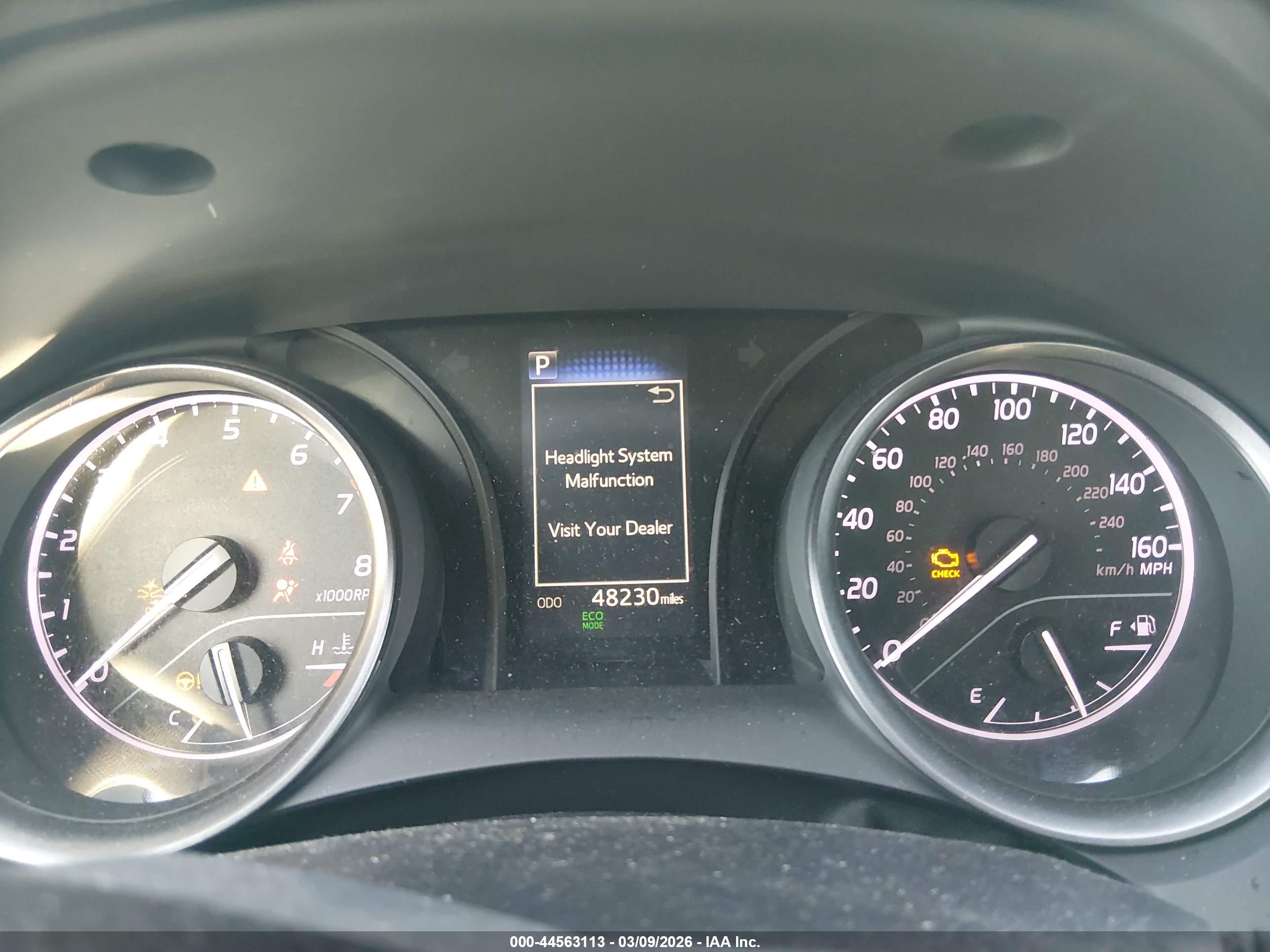 TOYOTA CAMRY image 7