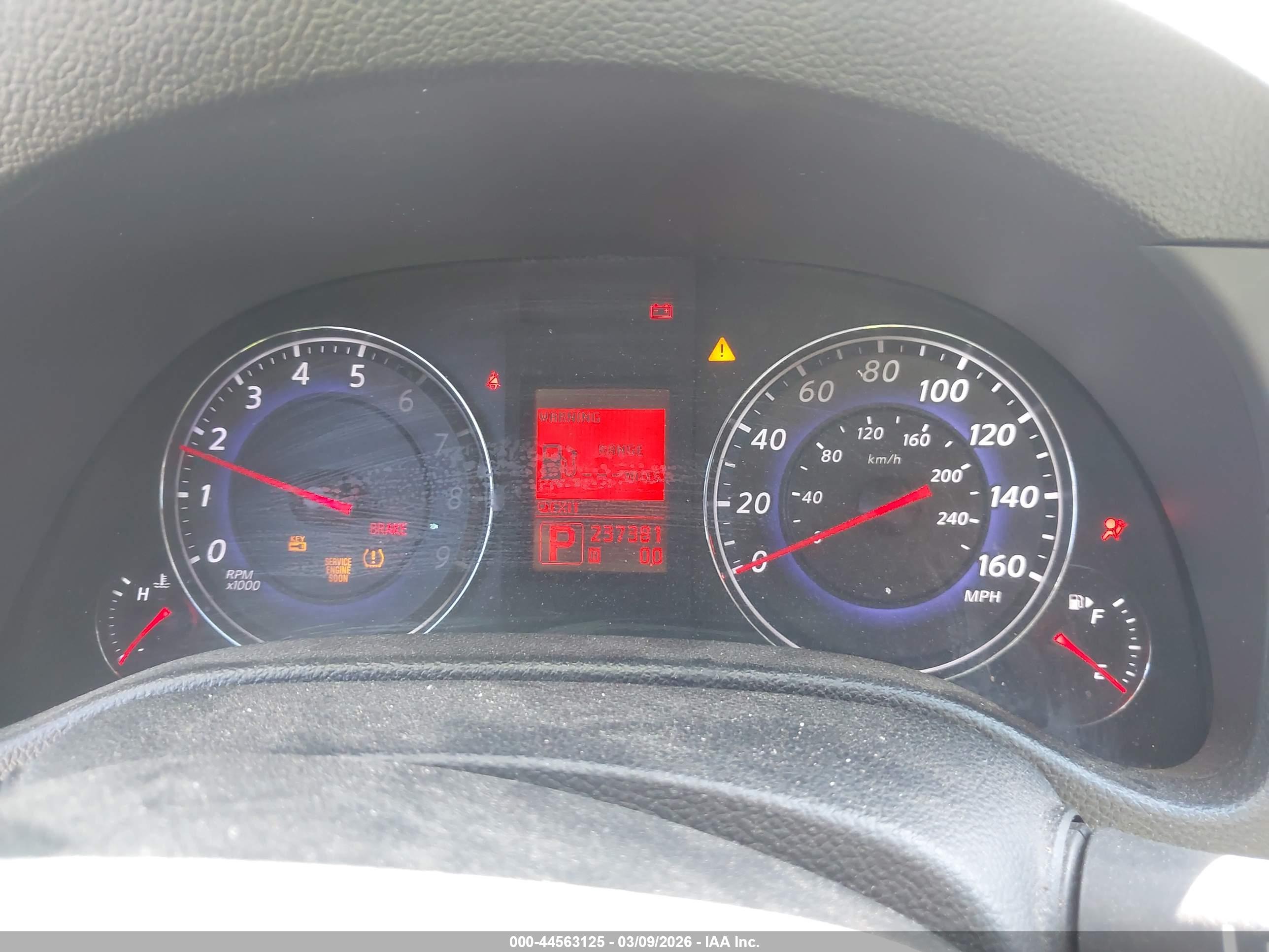 INFINITI G35X image 7