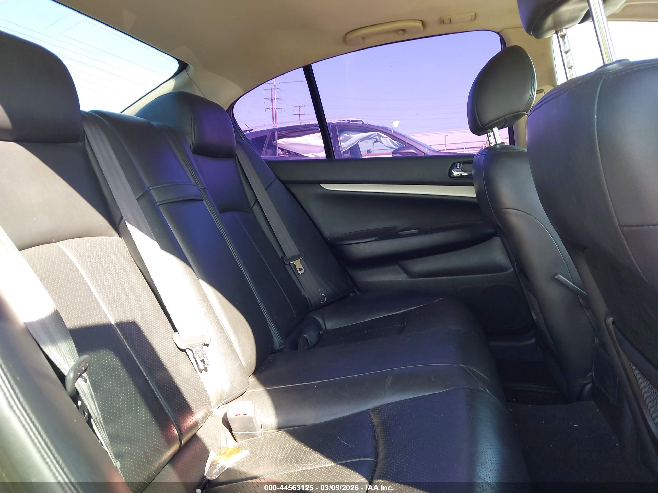 INFINITI G35X image 8