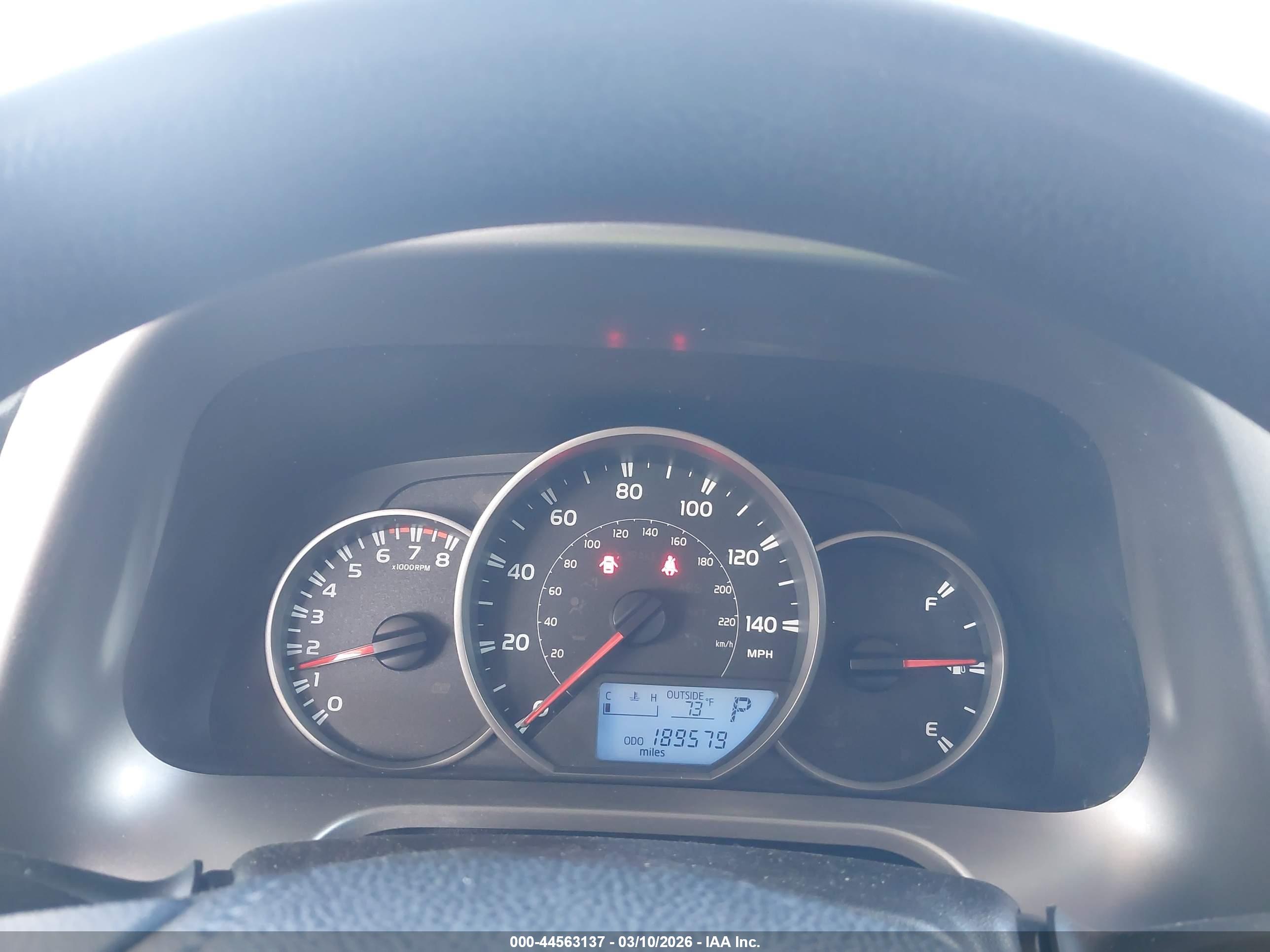 TOYOTA RAV4 image 7