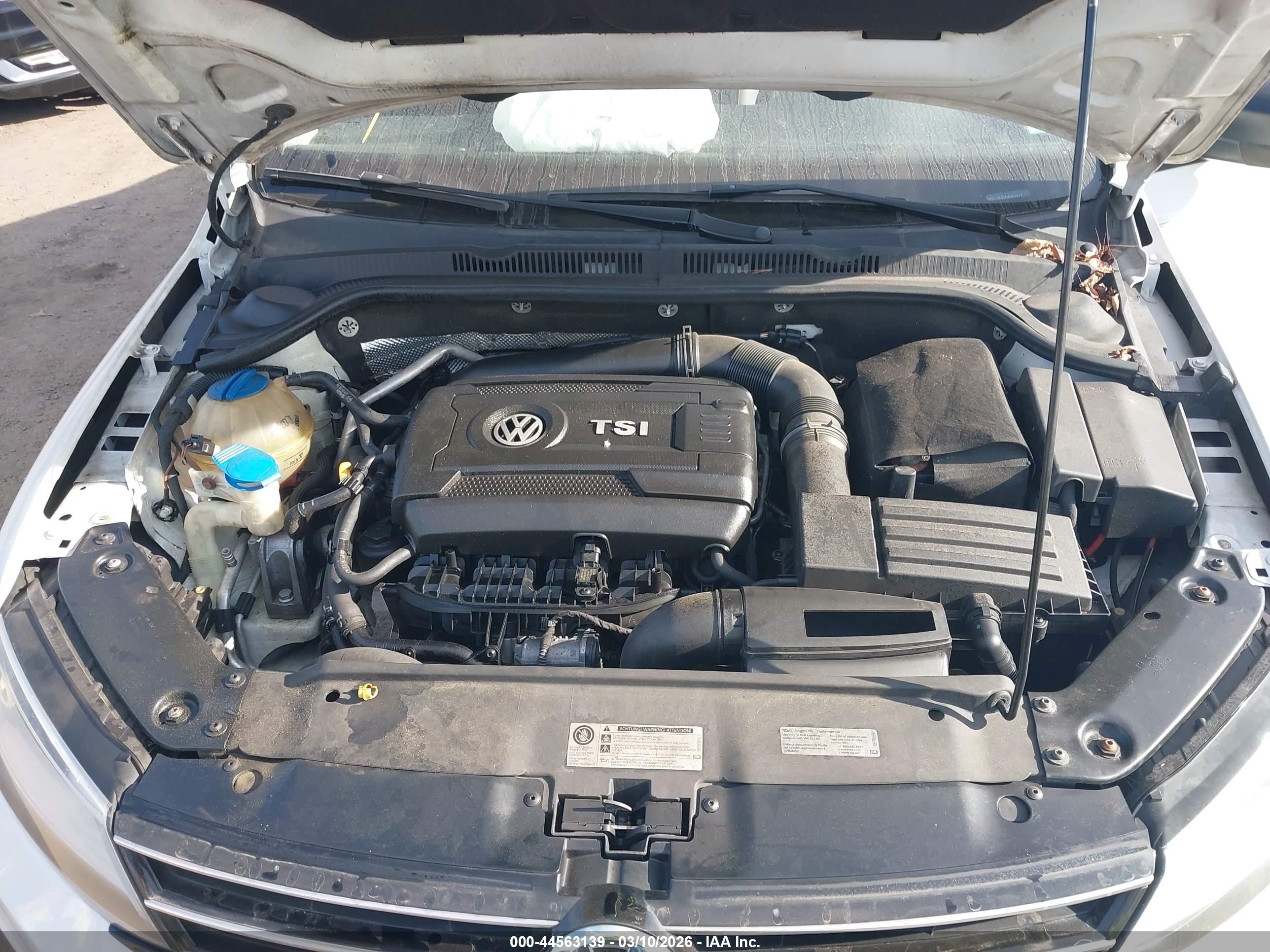 VOLKSWAGEN JETTA image 10