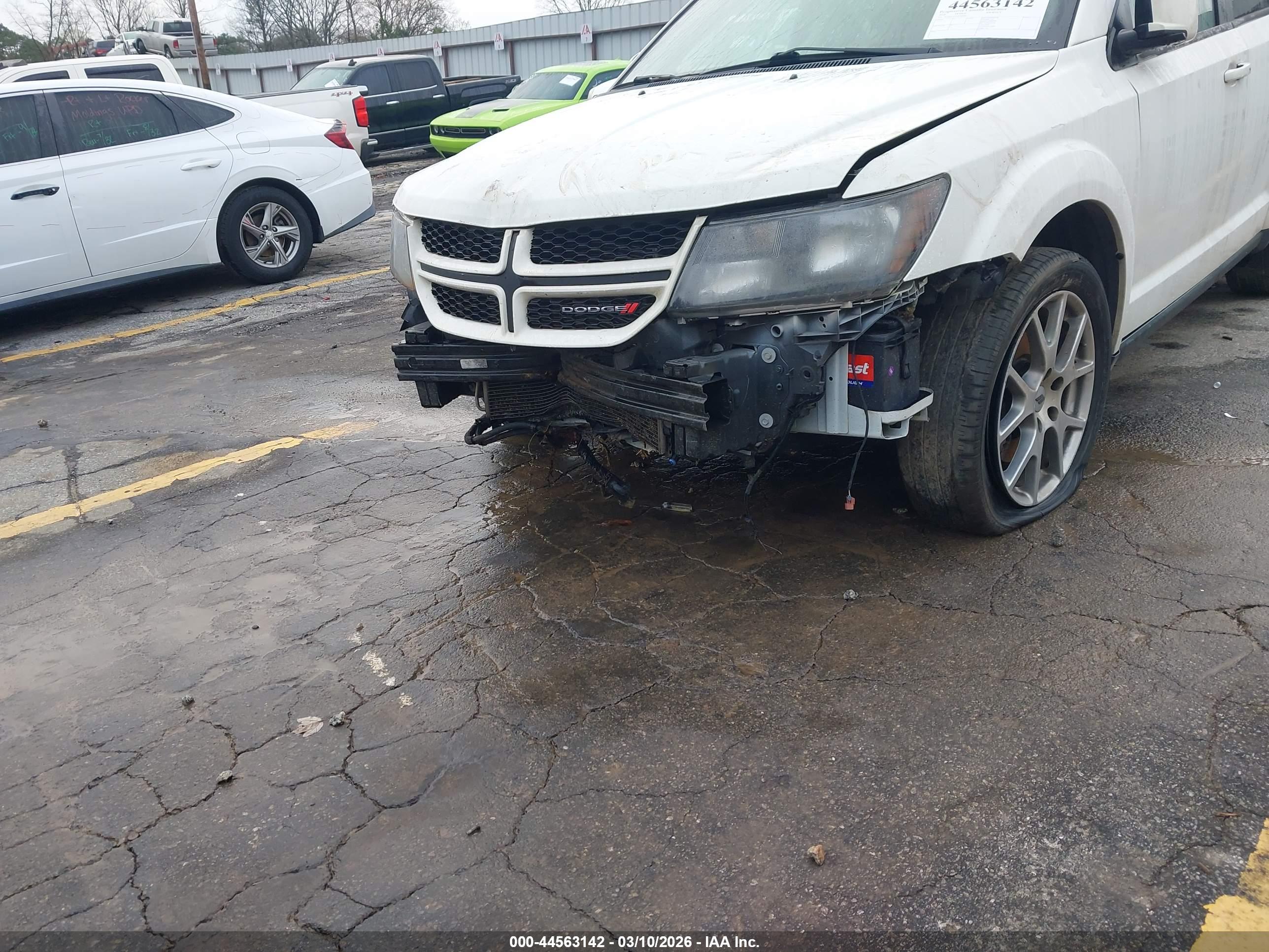 DODGE JOURNEY image 6