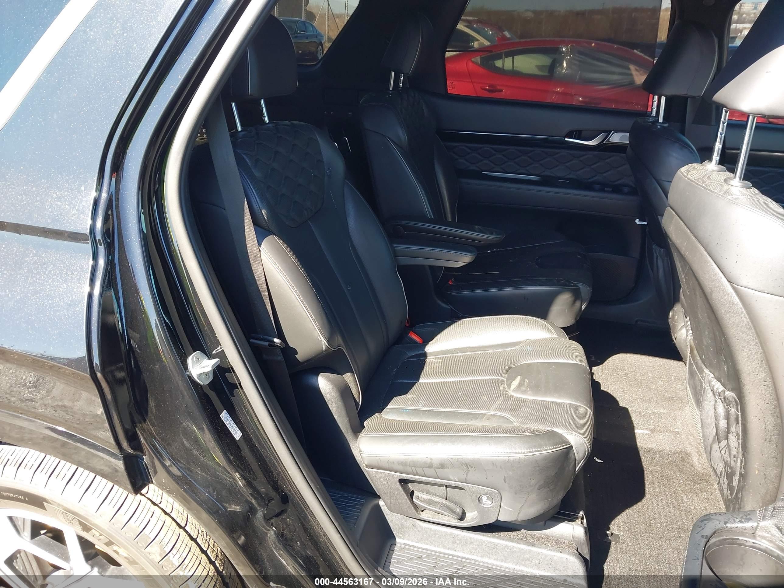 HYUNDAI PALISADE image 8