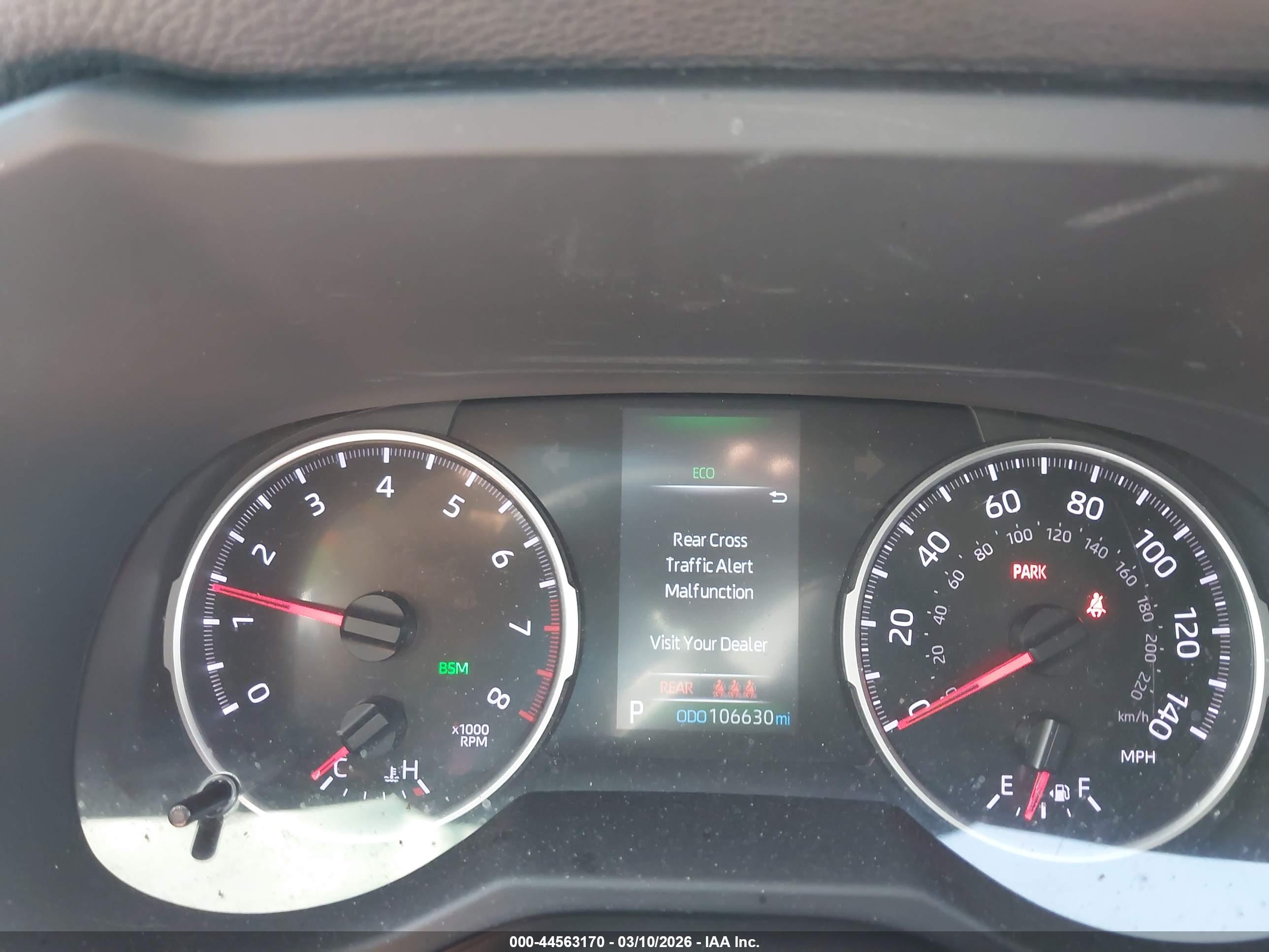 TOYOTA RAV4 image 7