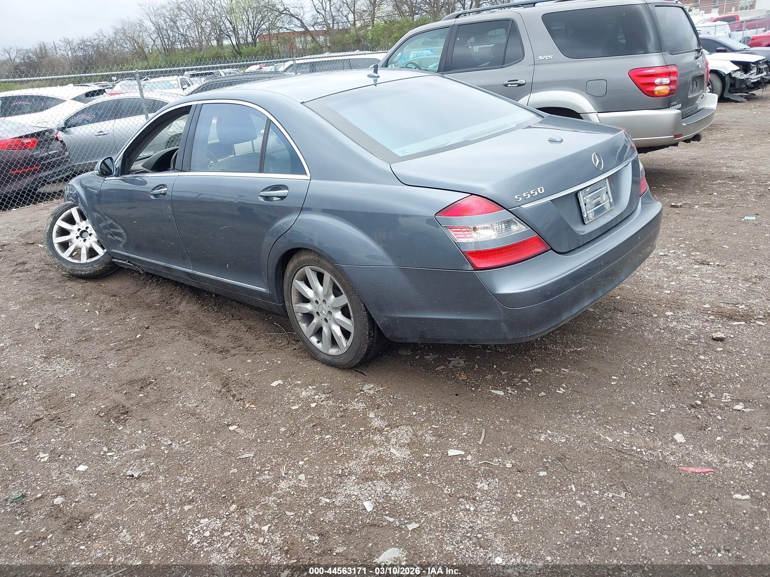 MERCEDES-BENZ S image 3