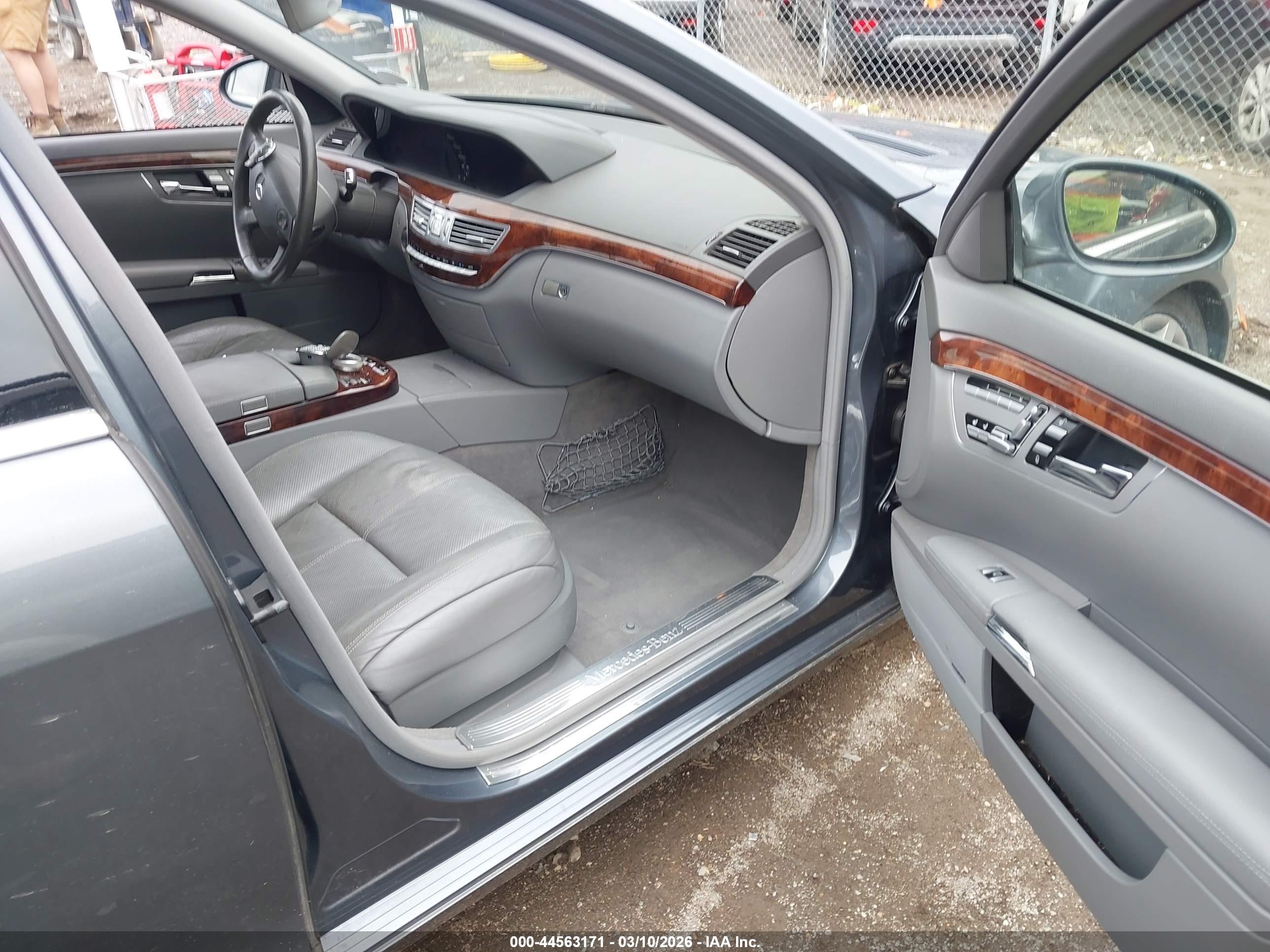 MERCEDES-BENZ S image 5