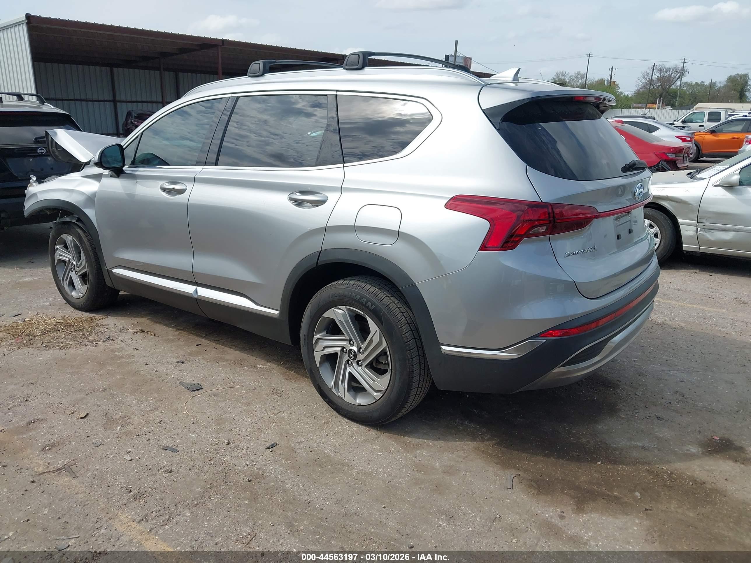 HYUNDAI SANTA image 3