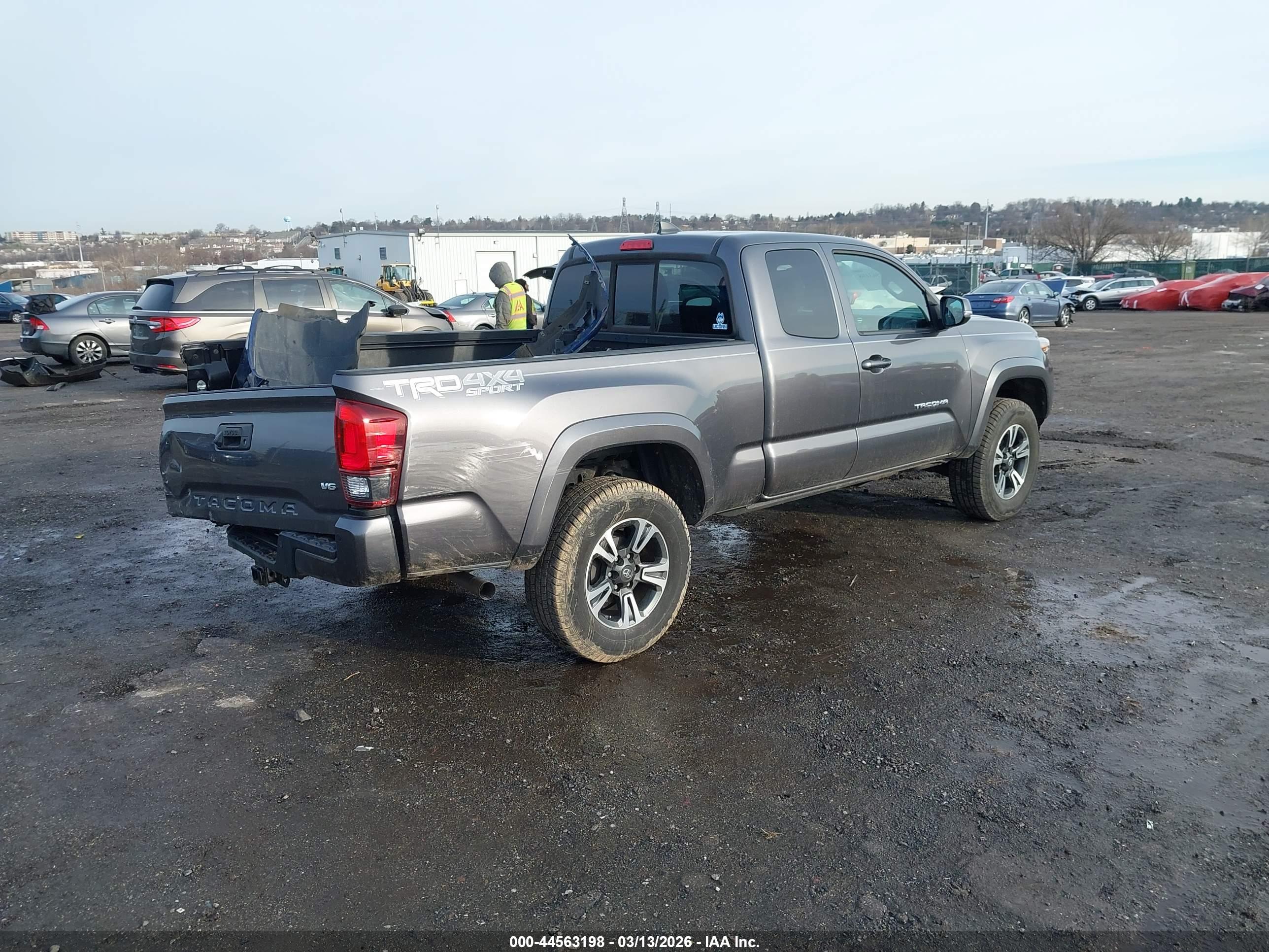 TOYOTA TACOMA image 4