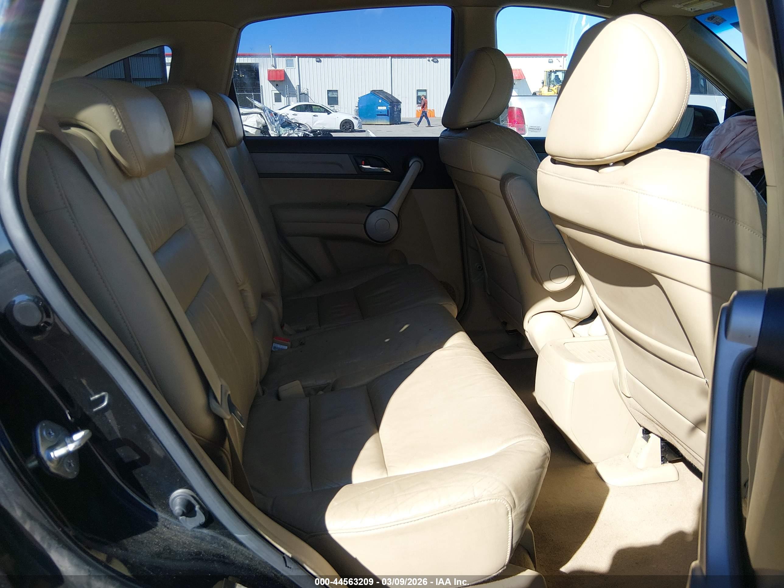 HONDA CR-V image 8