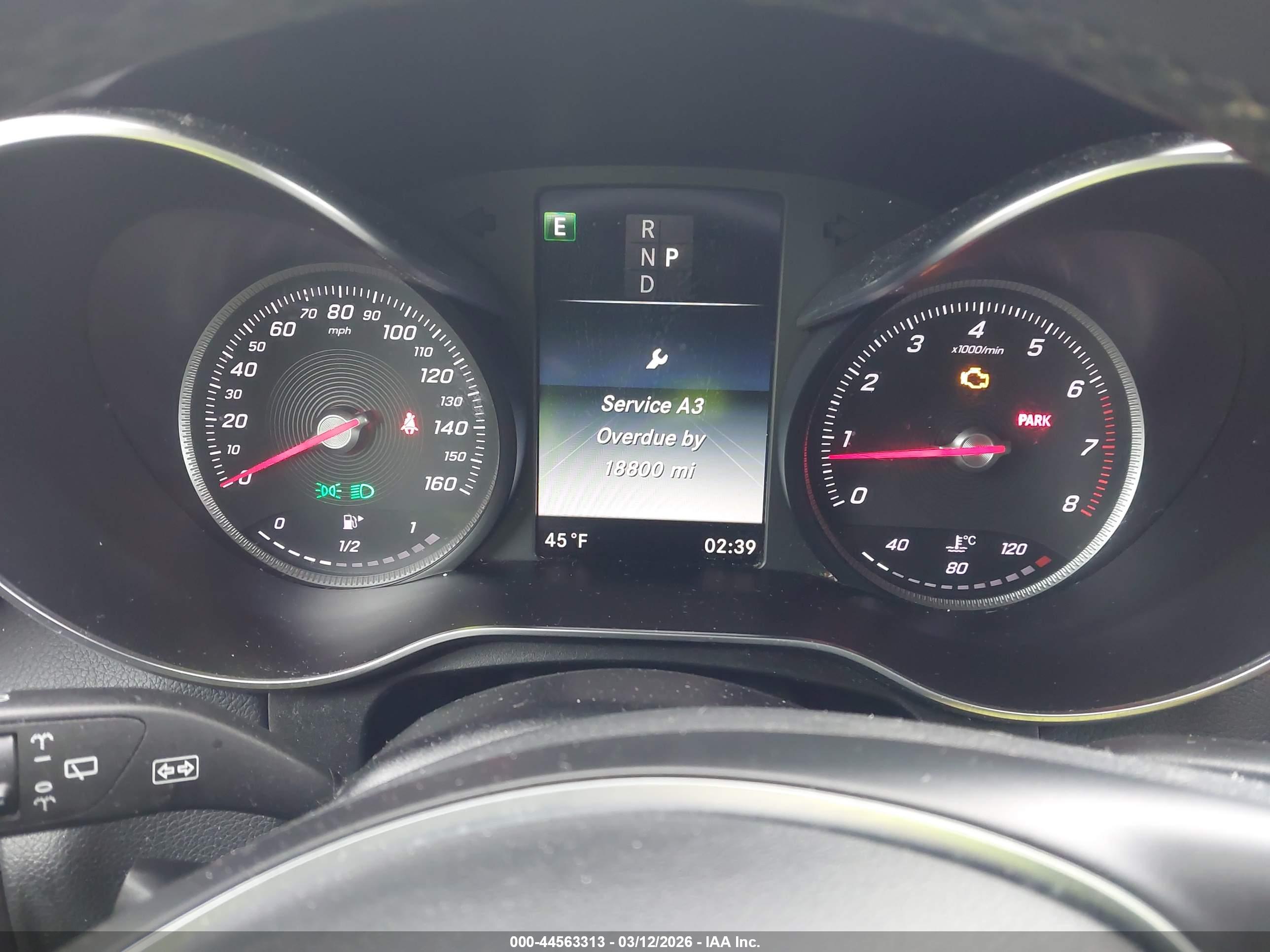 MERCEDES-BENZ GLC image 7